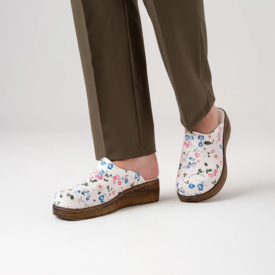 Çiçekli VivaColor Desenli Bayan Sabo Terlik