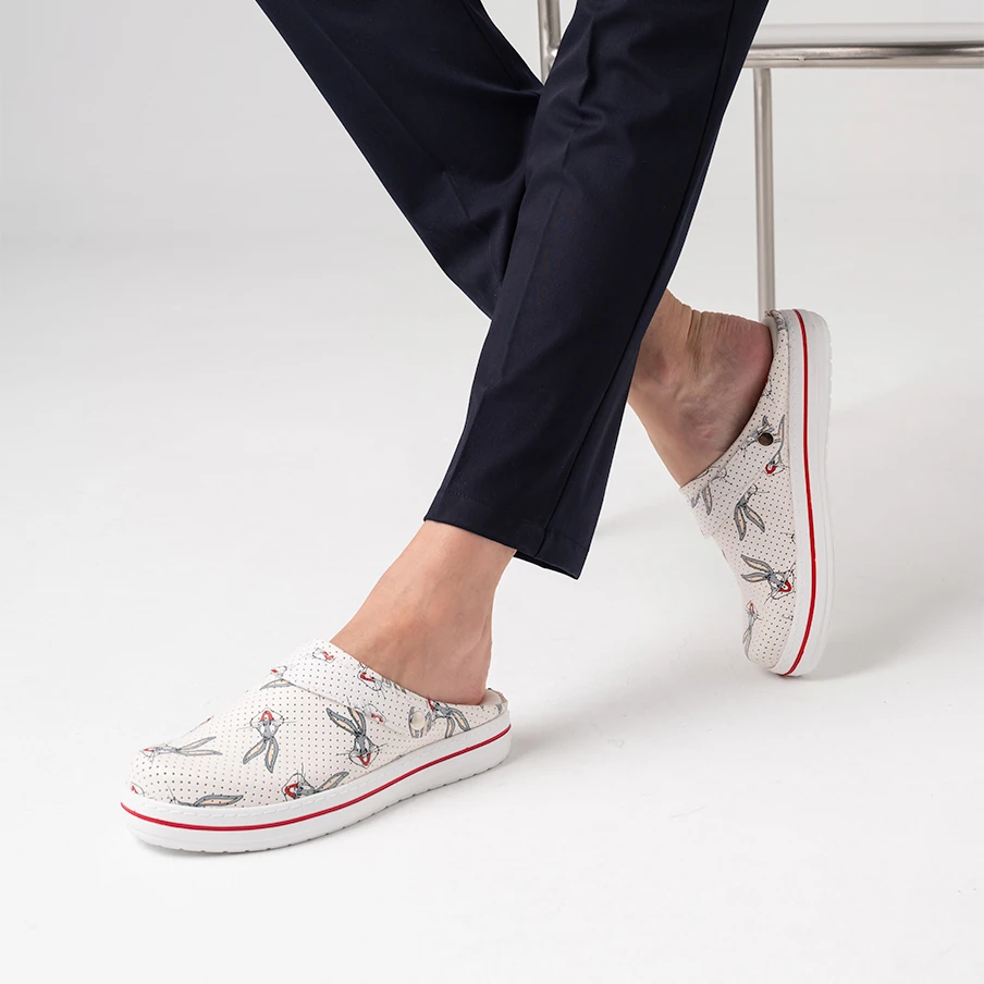 Ünlü Tavşan Klasik Greys Life Sabo Terlikler