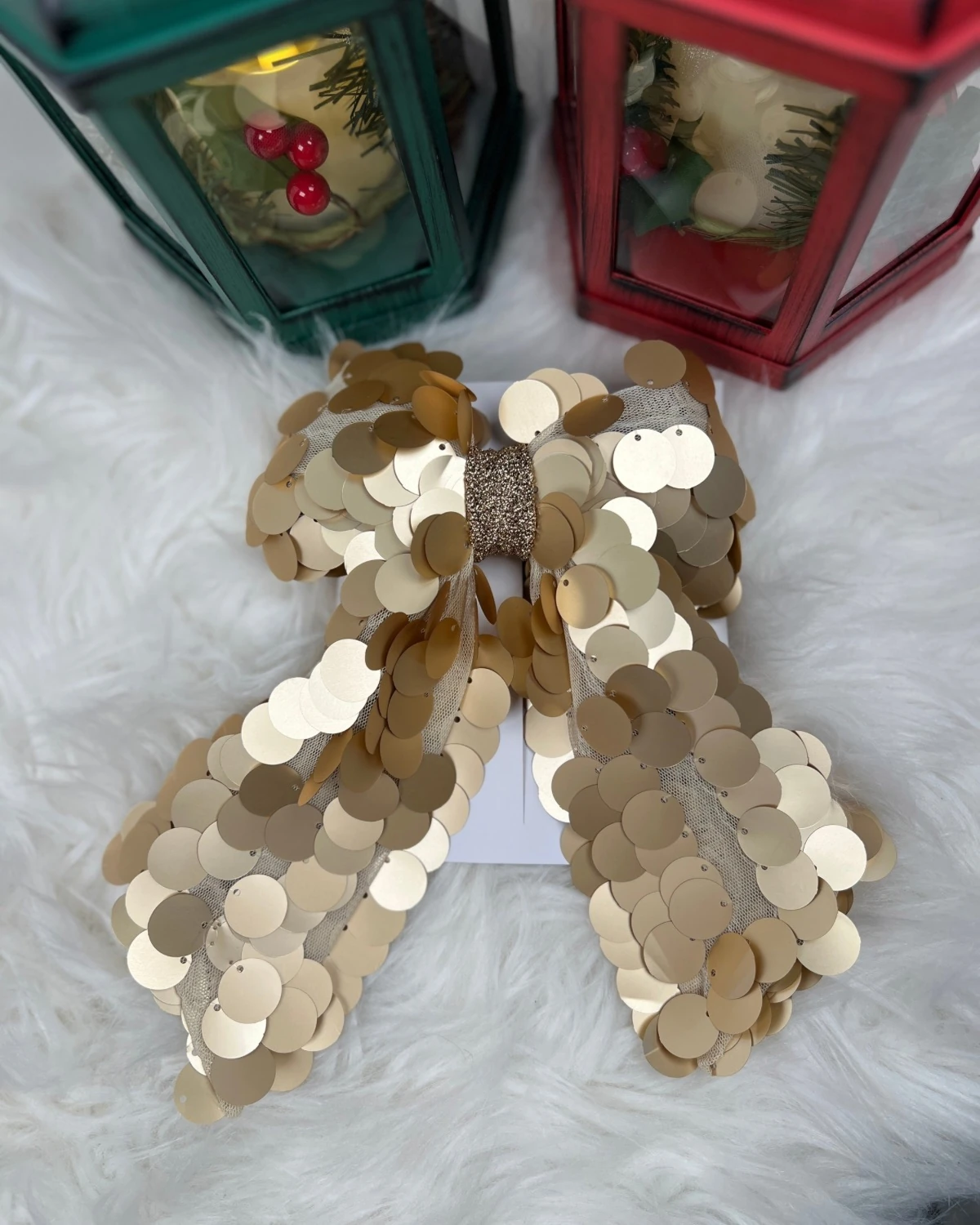 GOLD IŞILTILI PULLU FİYONK SAÇ TOKASI - Gold