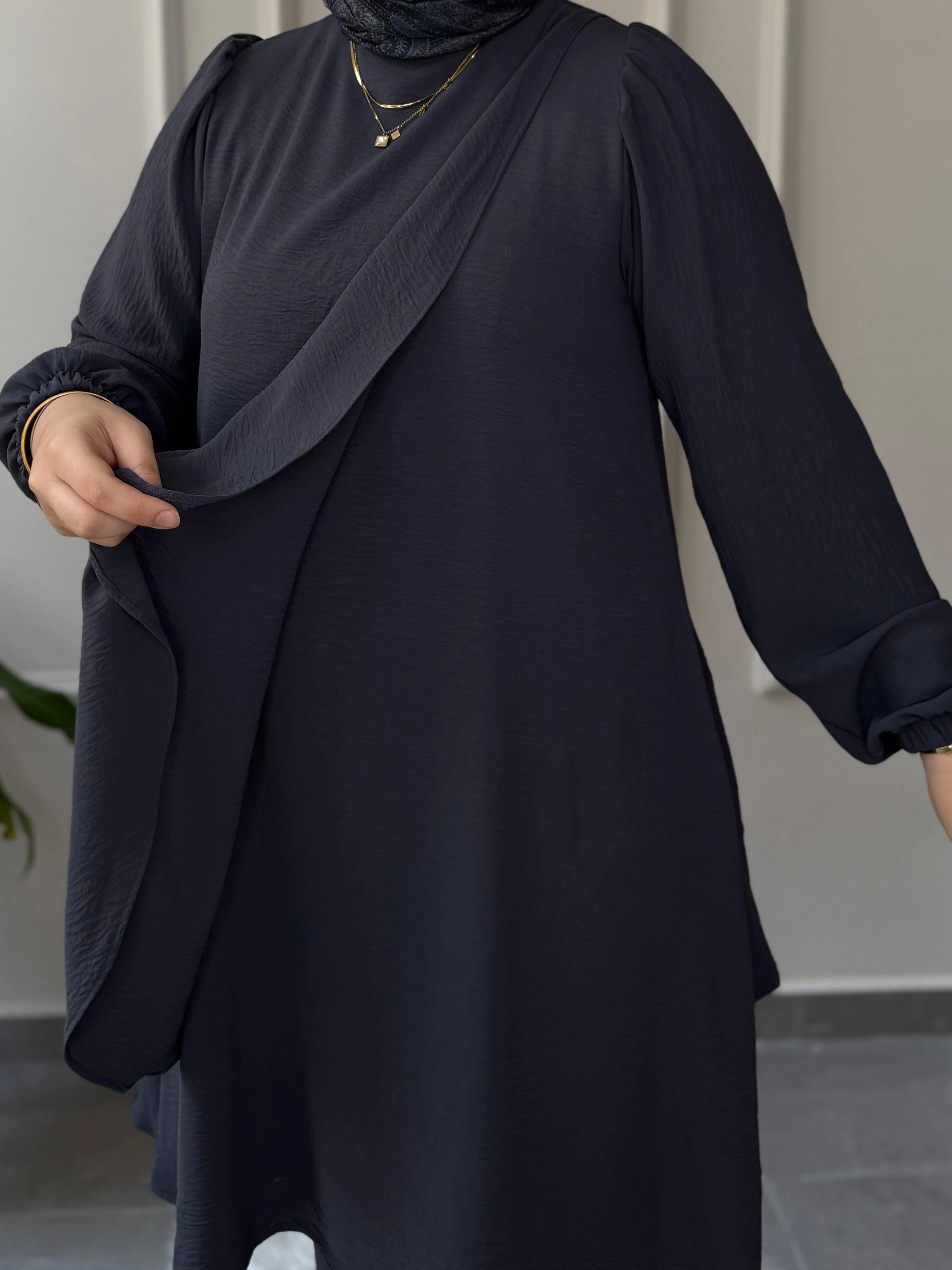 AFİFE MARKA BÜYÜK BEDEN UYUMLU AEROBİN KUMAŞ ÖN ARKA PELERİN TUNİK PANTOLON TAKIM