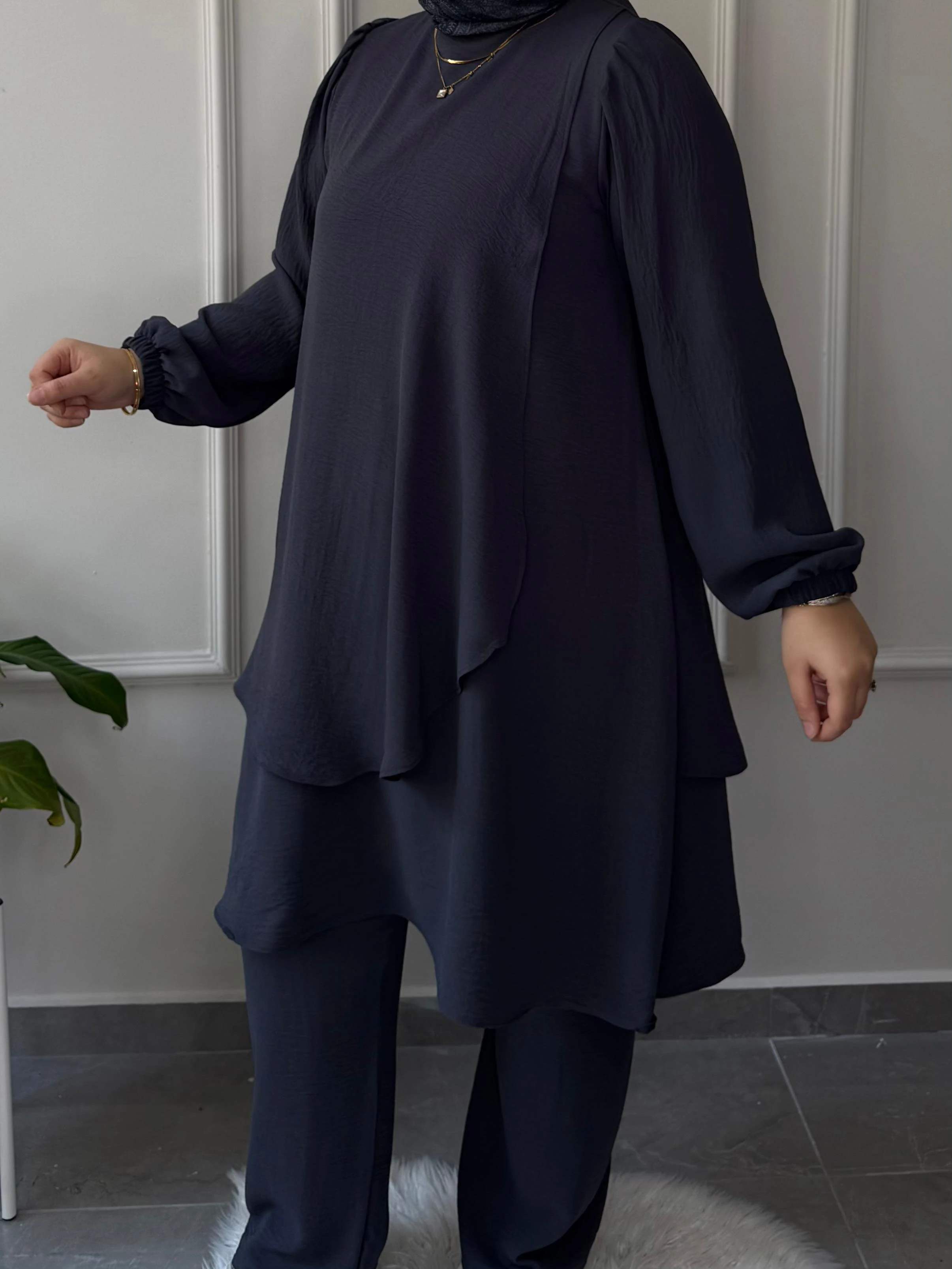 AFİFE MARKA BÜYÜK BEDEN UYUMLU AEROBİN KUMAŞ ÖN ARKA PELERİN TUNİK PANTOLON TAKIM