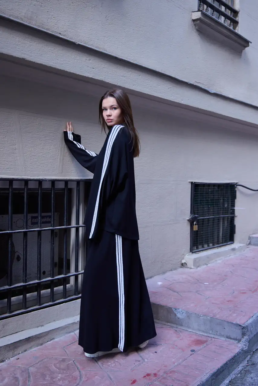 005-etekli oysho takım