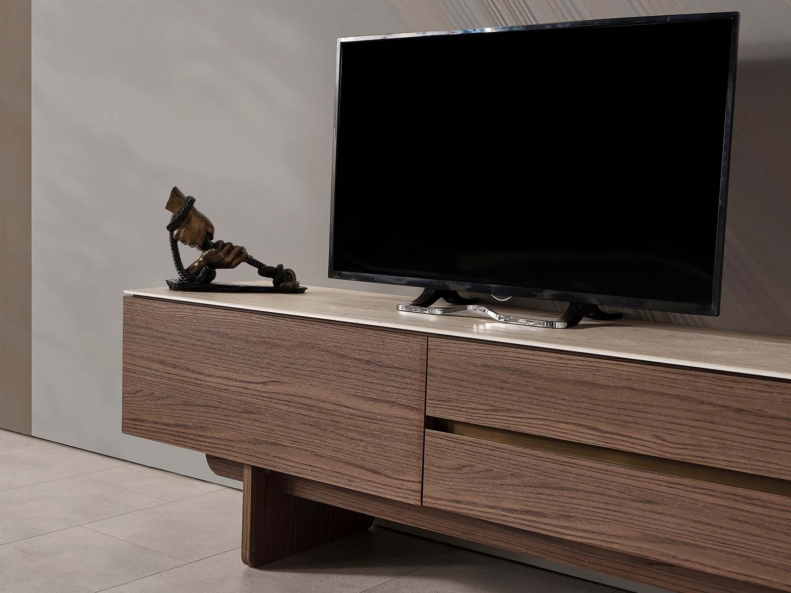 Monna Tv Ünitesi Takımı