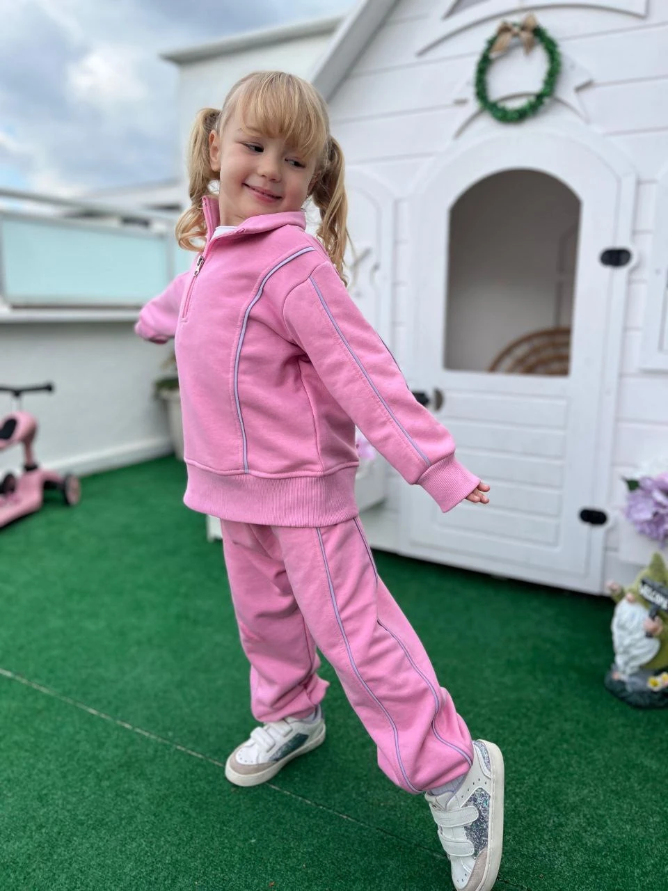 Pembe Çizgili Takım