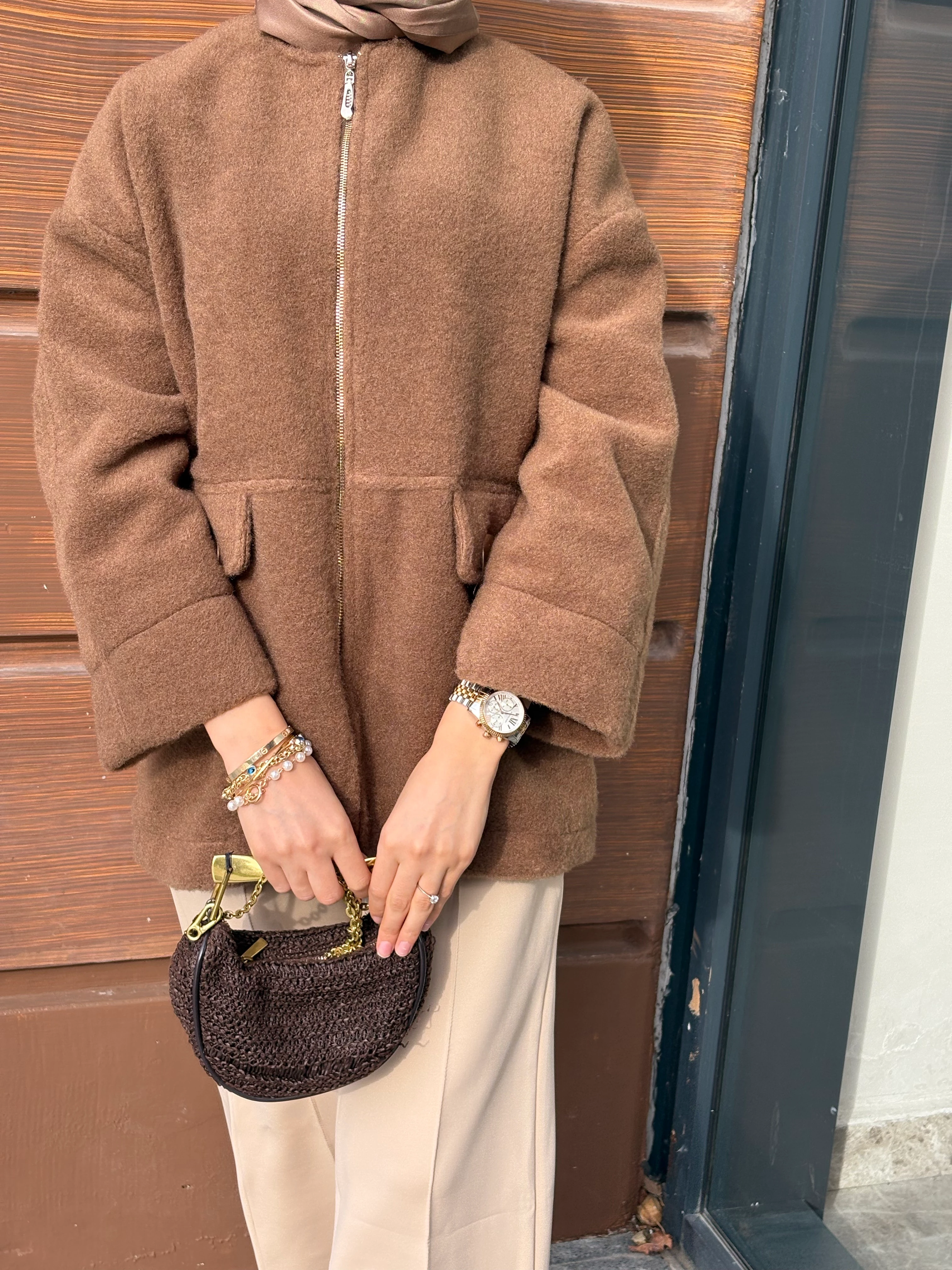 Aveline Cep Detaylı Kıvırcık Kaşe Ceket Kahve