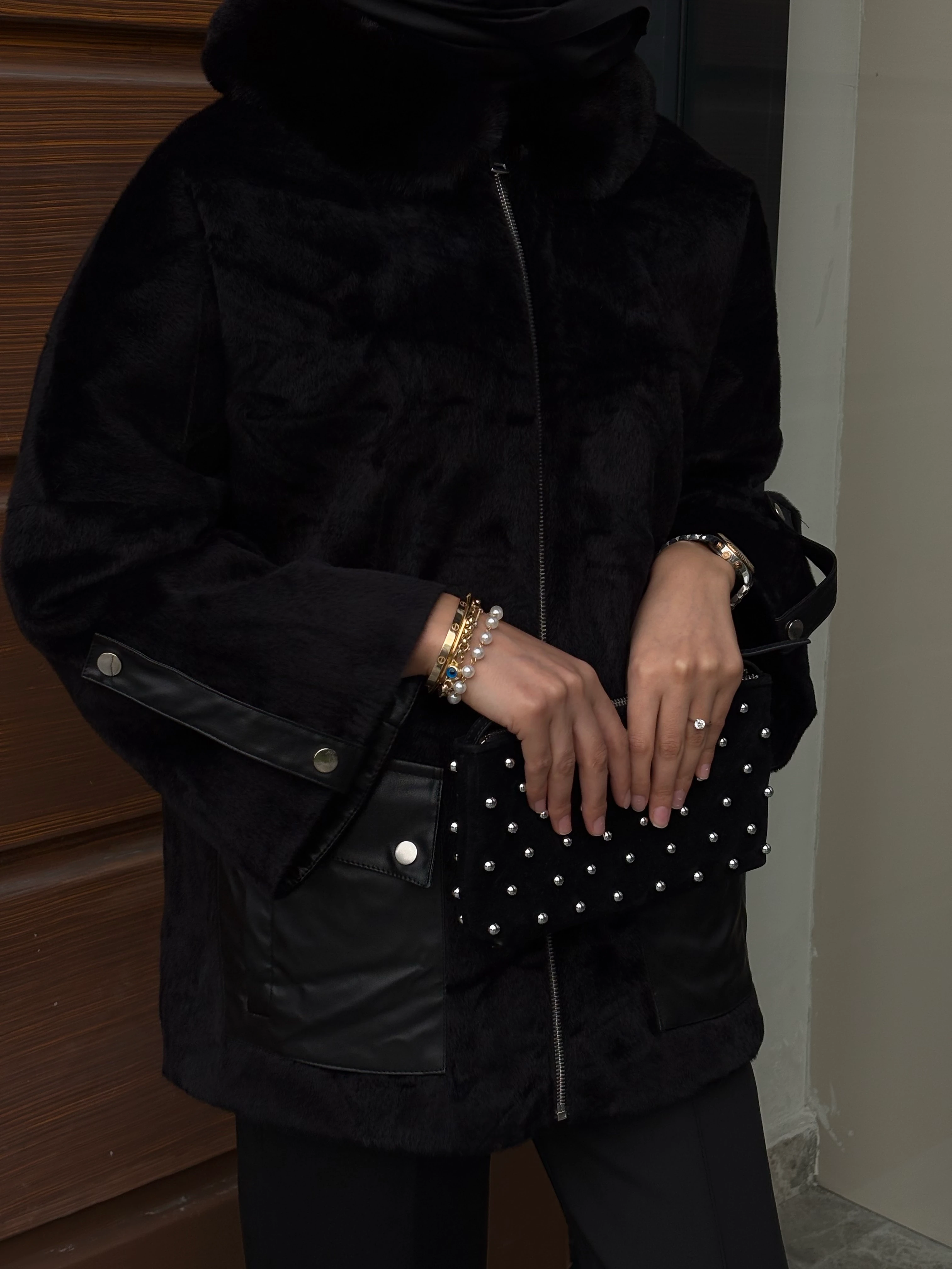 Kürk Detaylı Angora Kaban Siyah