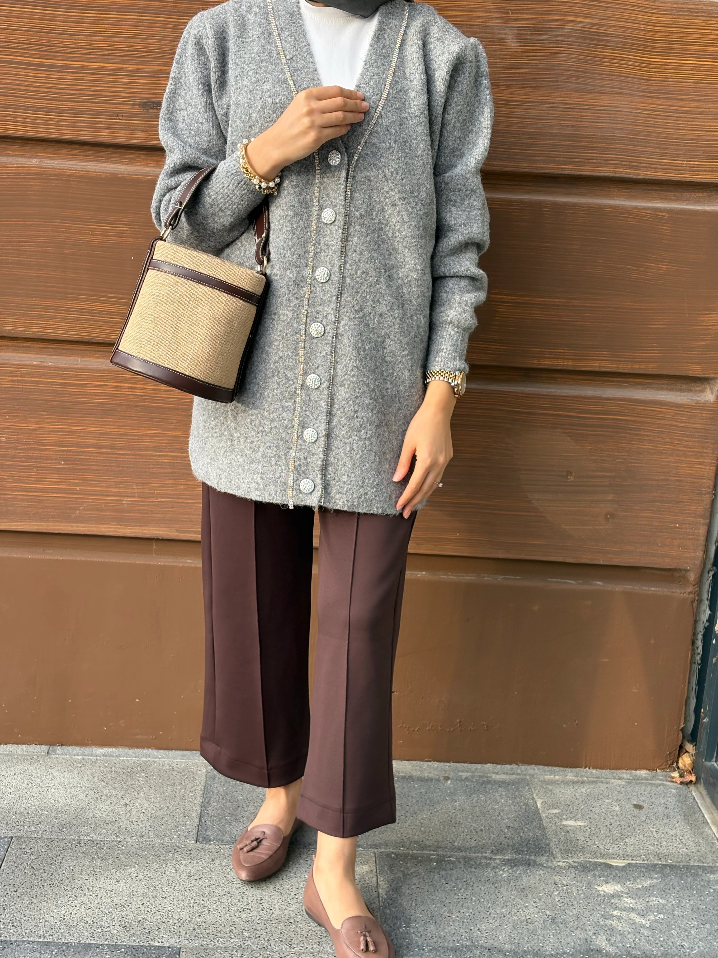 Zincir Detaylı Uzun Hırka Gri