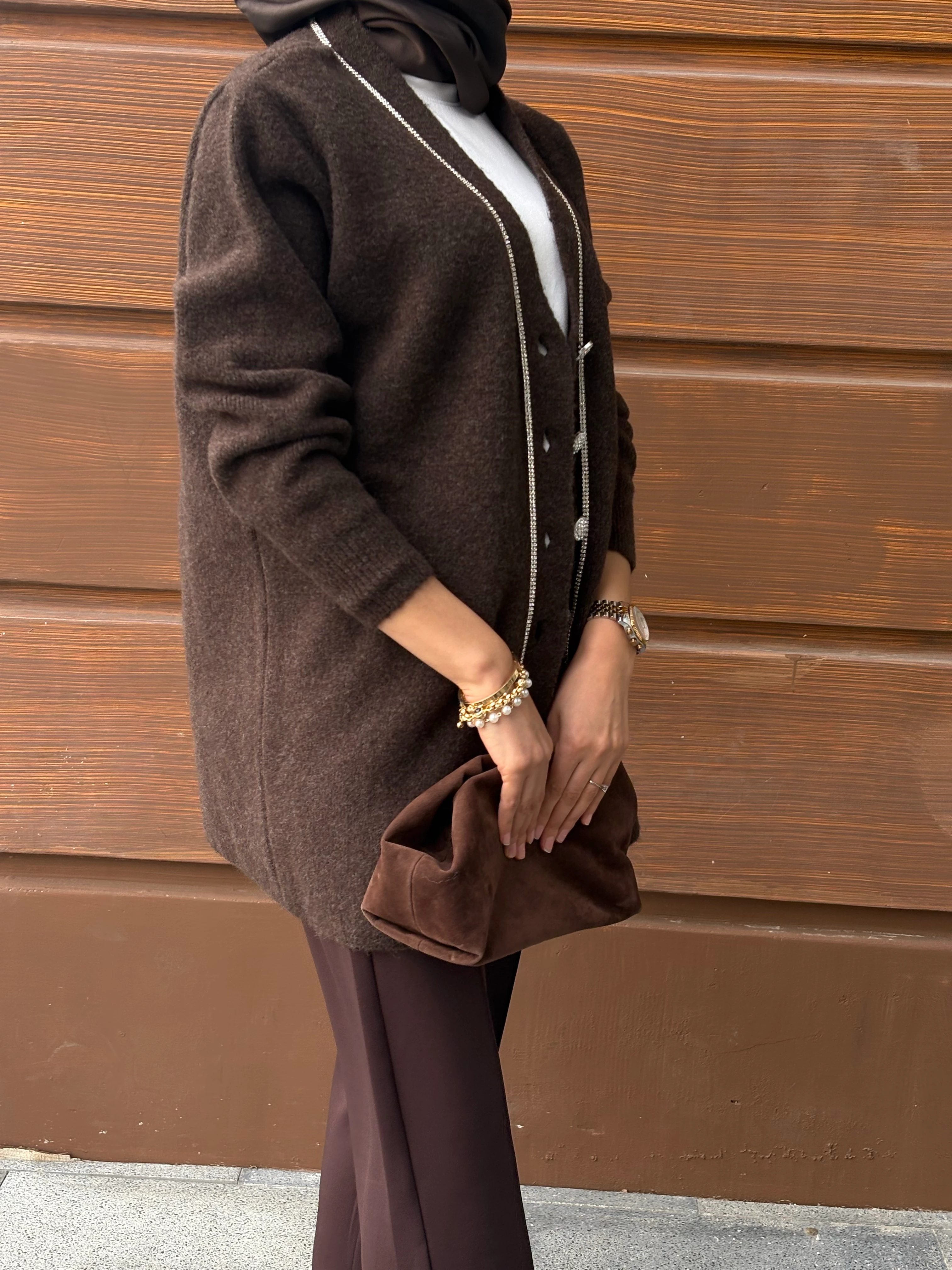 Zincir Detaylı Uzun Hırka Kahve