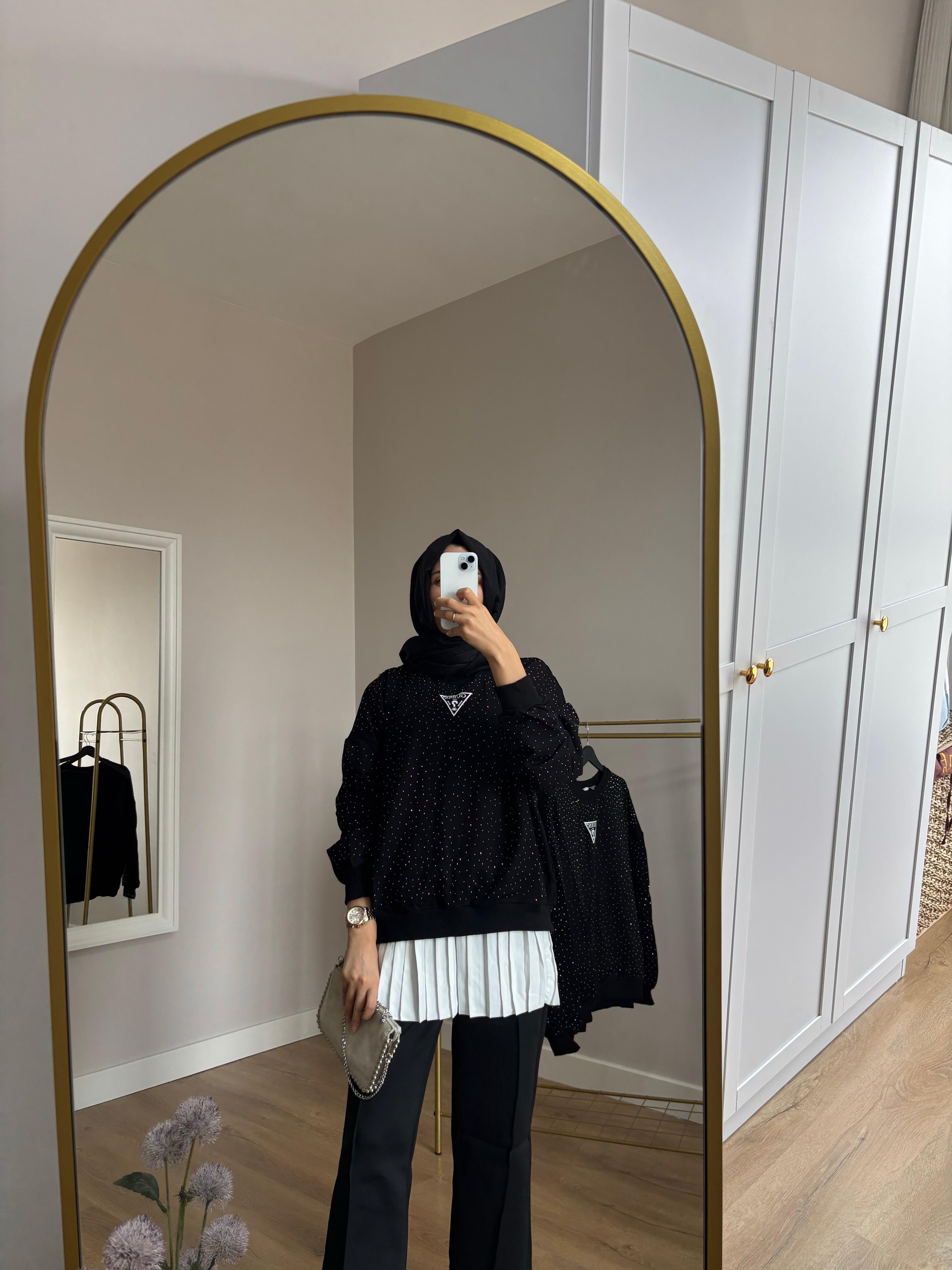 Taş Detaylı Gues Sweat