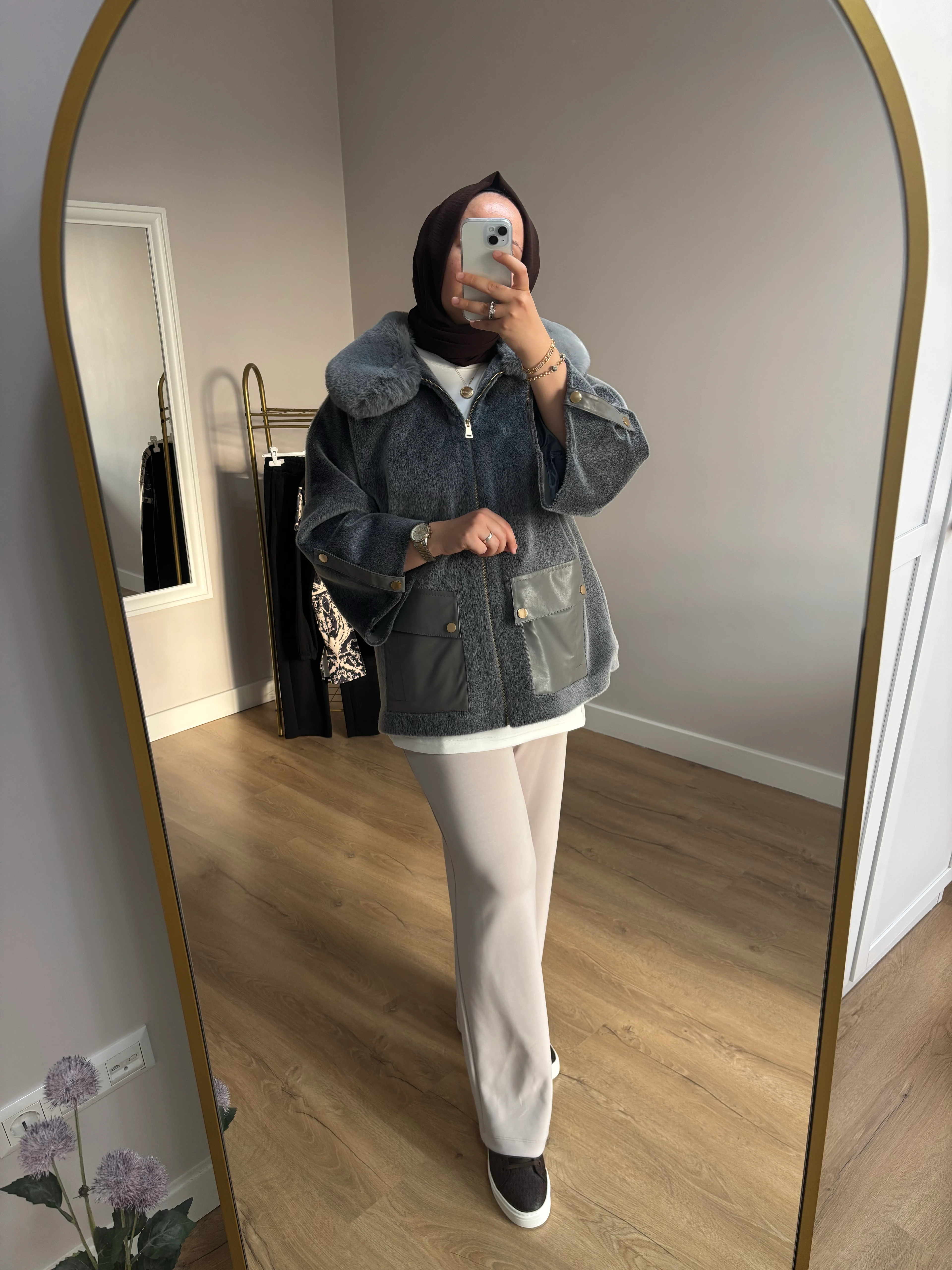 Kürk Detaylı Angora Kaban