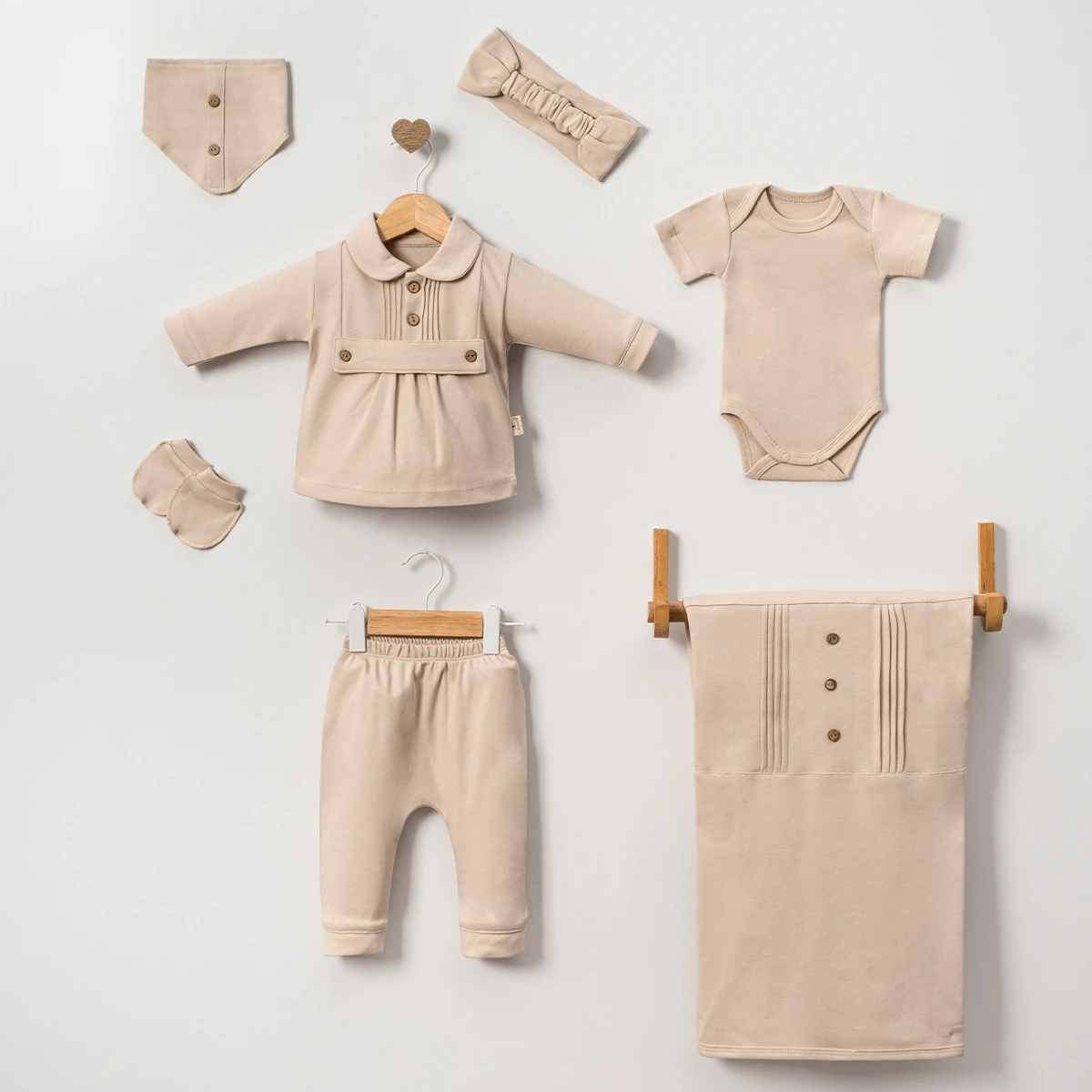 Erkek Bebek 7'li Set 0-3 Ay