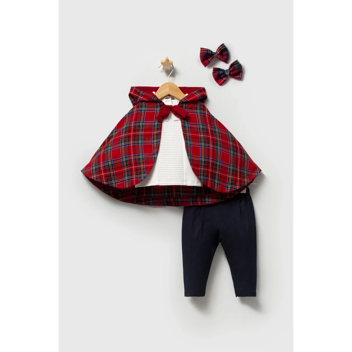 Ekose Pelerinli Takım