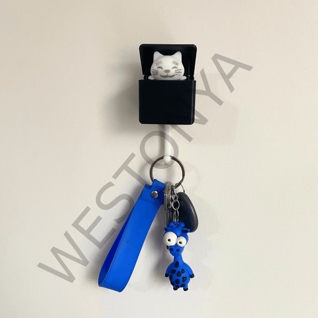Kutuya Saklanan Kedi Anahtarlık Tutacağı