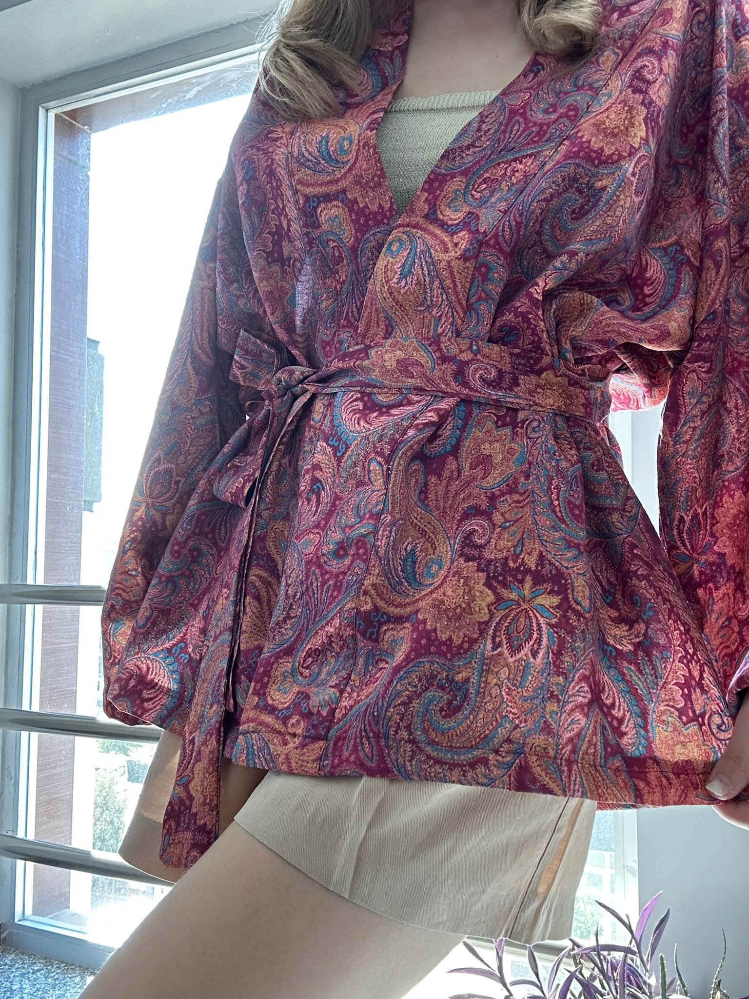etnik desenli kuşaklı kısa kimono
