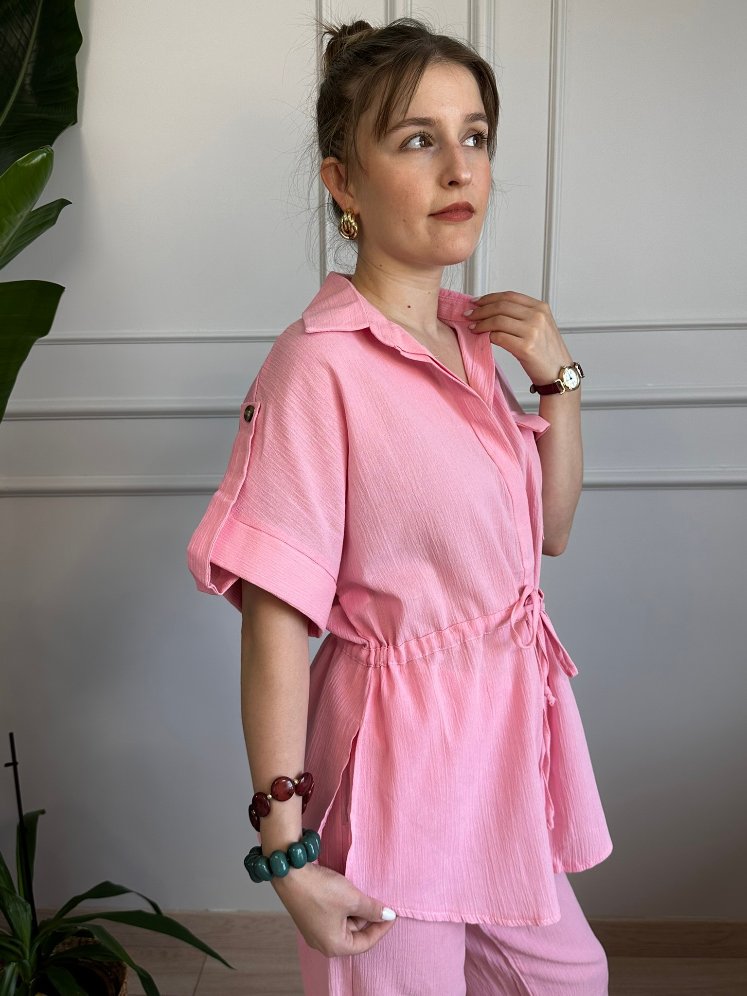 pembe ince kumaş önü ayarlanabilir pantolon takım