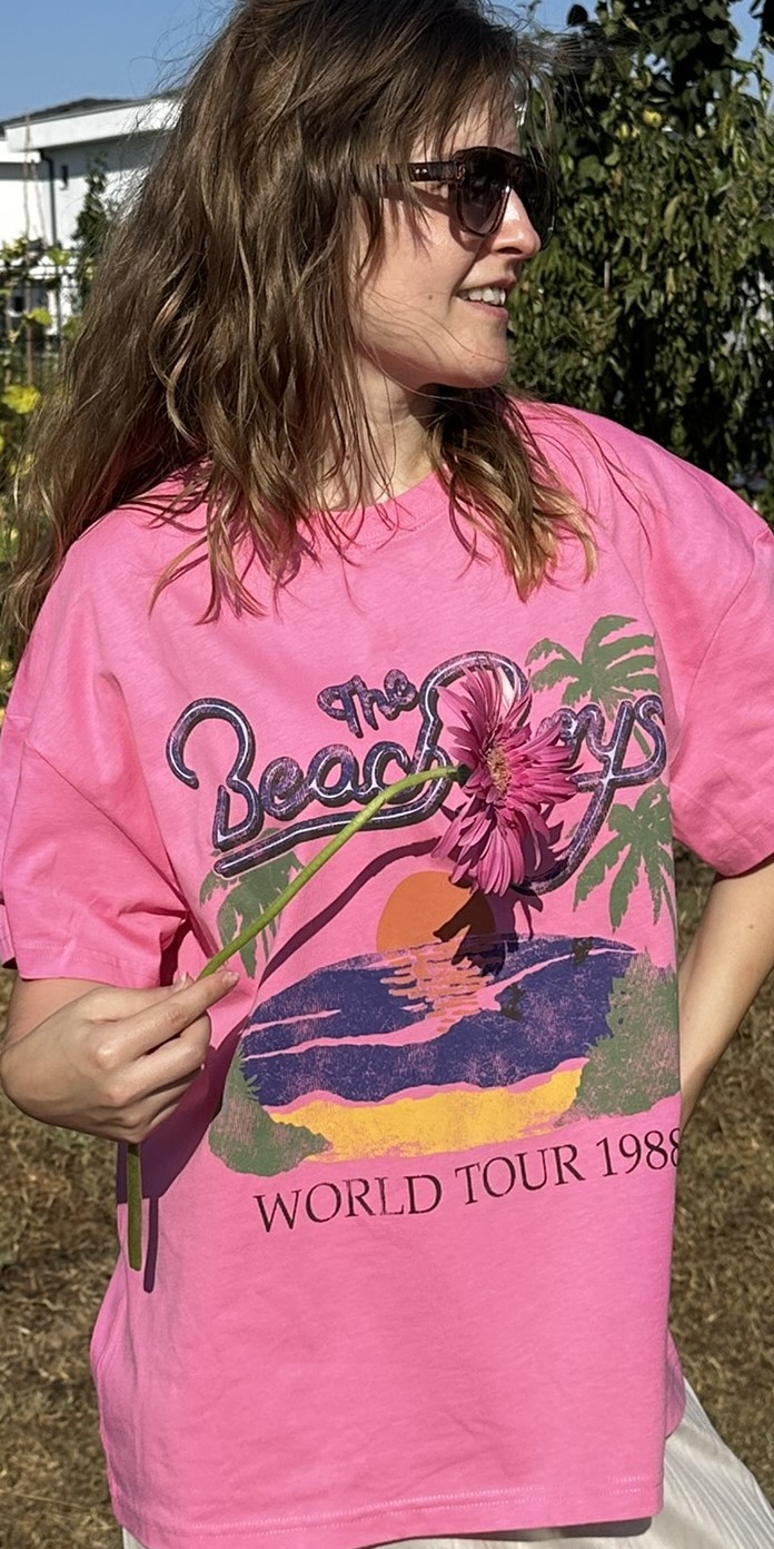 pembe baskılı tshirt