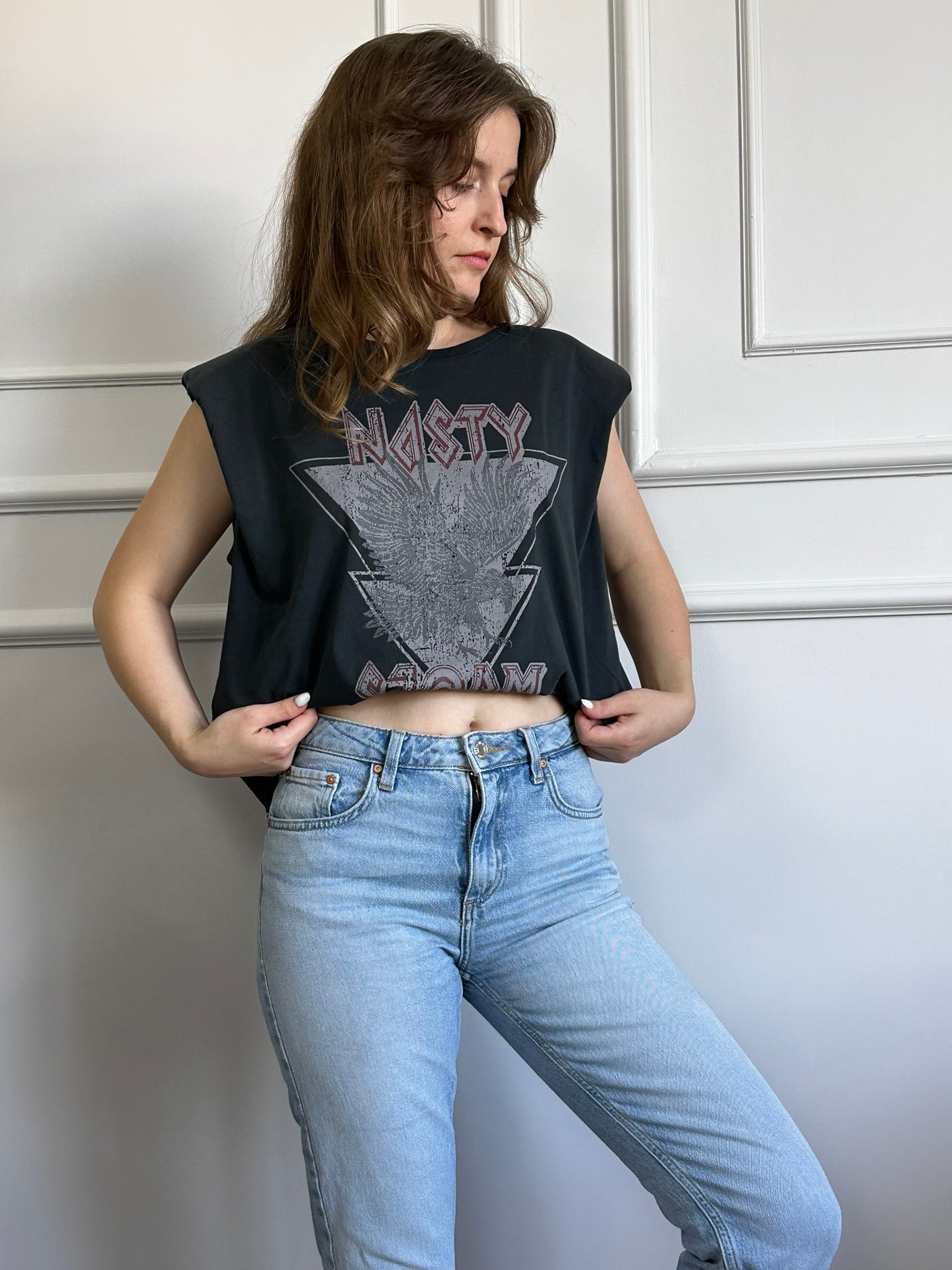 gri vatkalı tshirt