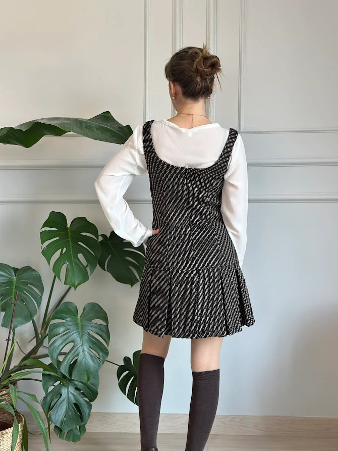 Kahverengi Ekose Kumaş Kalın Pileli Elbise