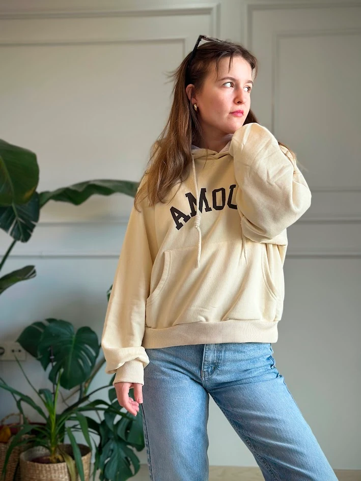 Krem Rengi Kapüşonlu Sweatshirt