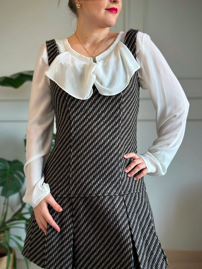 Kahverengi Ekose Kumaş Kalın Pileli Elbise