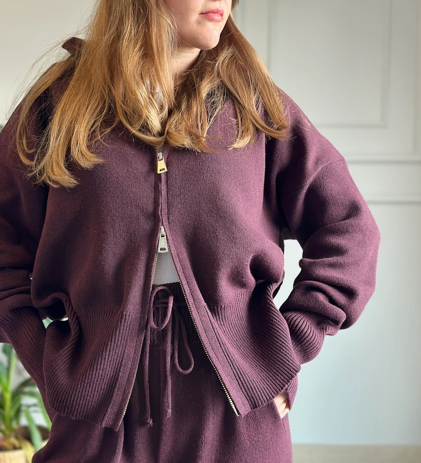 Mürdüm Rengi Hırkalı Triko Takım