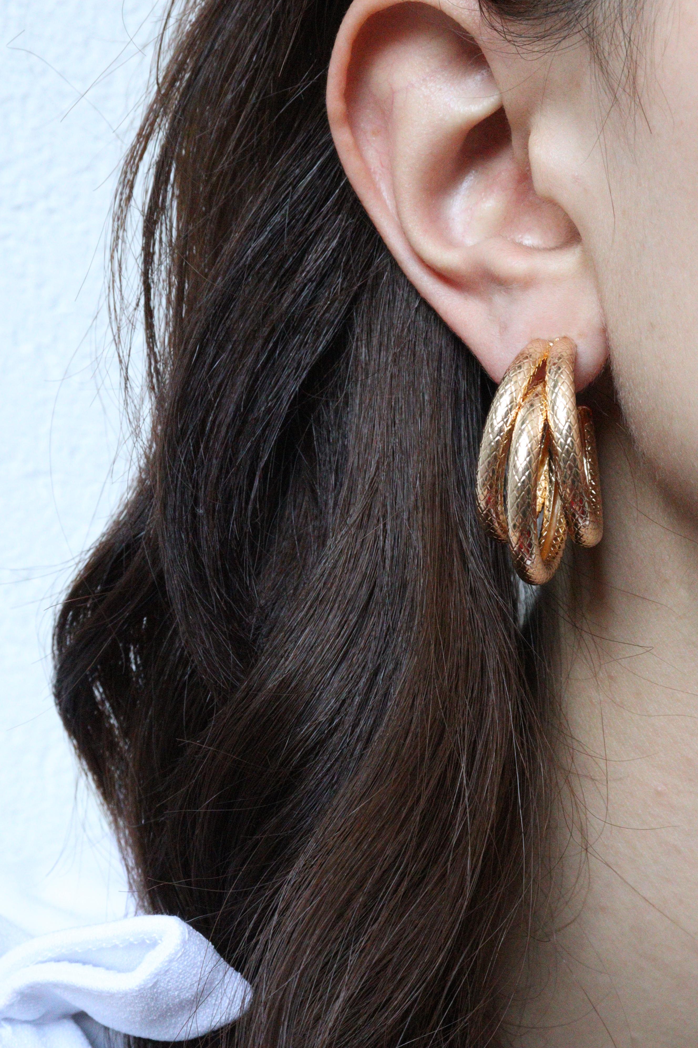 Modern Tasarım Gold Küpe