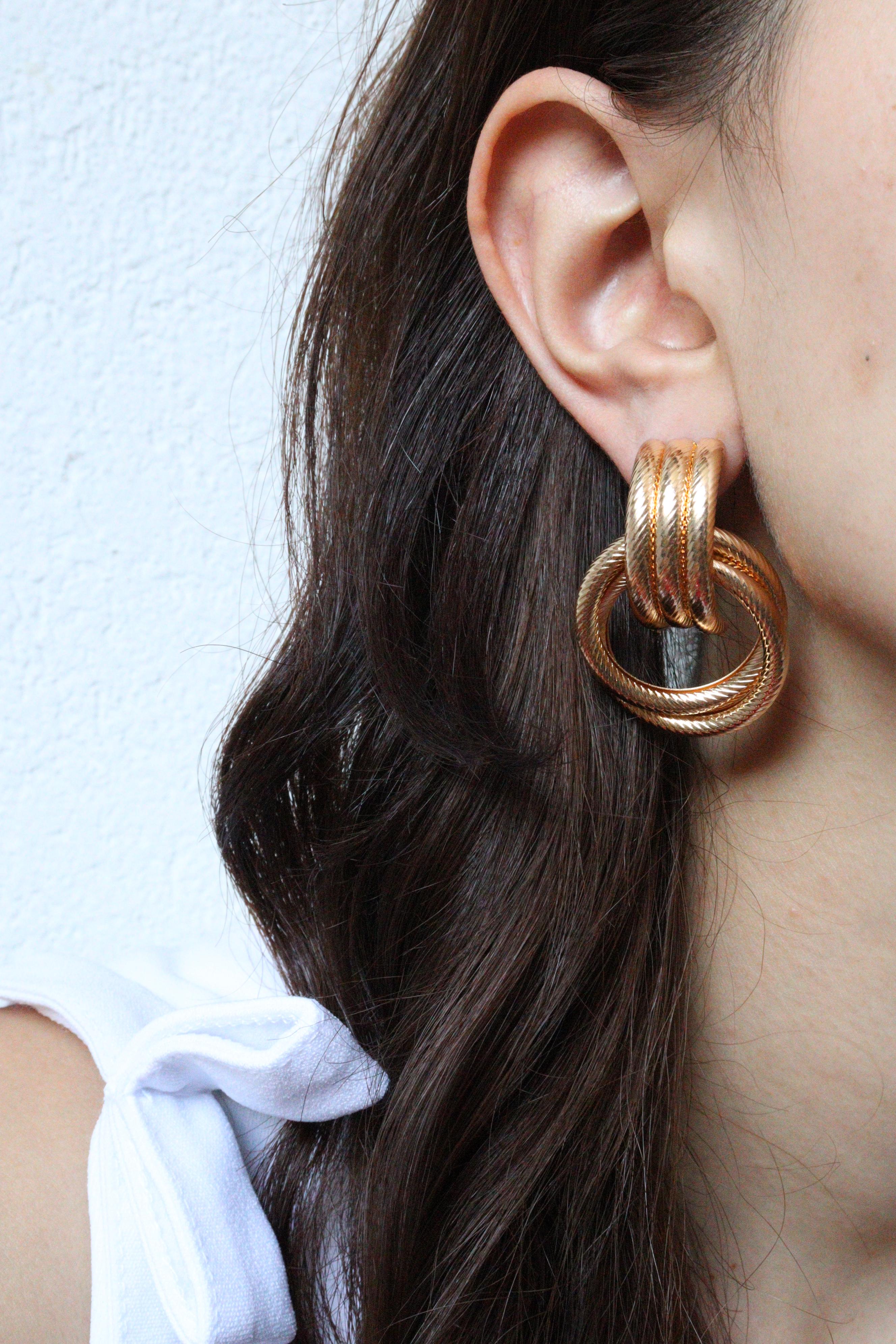 Modern Tasarım Marka Model Gold Küpe