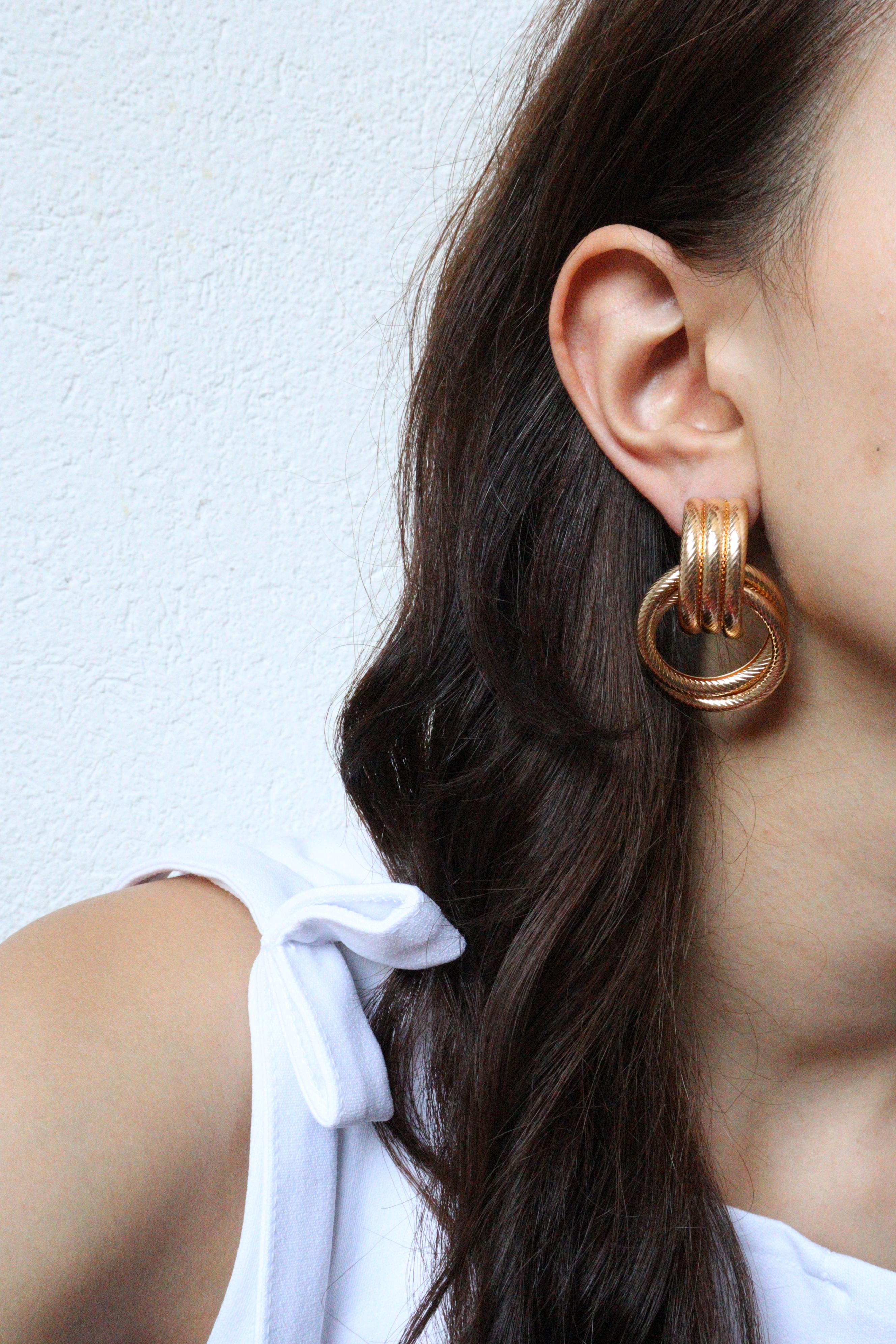 Modern Tasarım Marka Model Gold Küpe