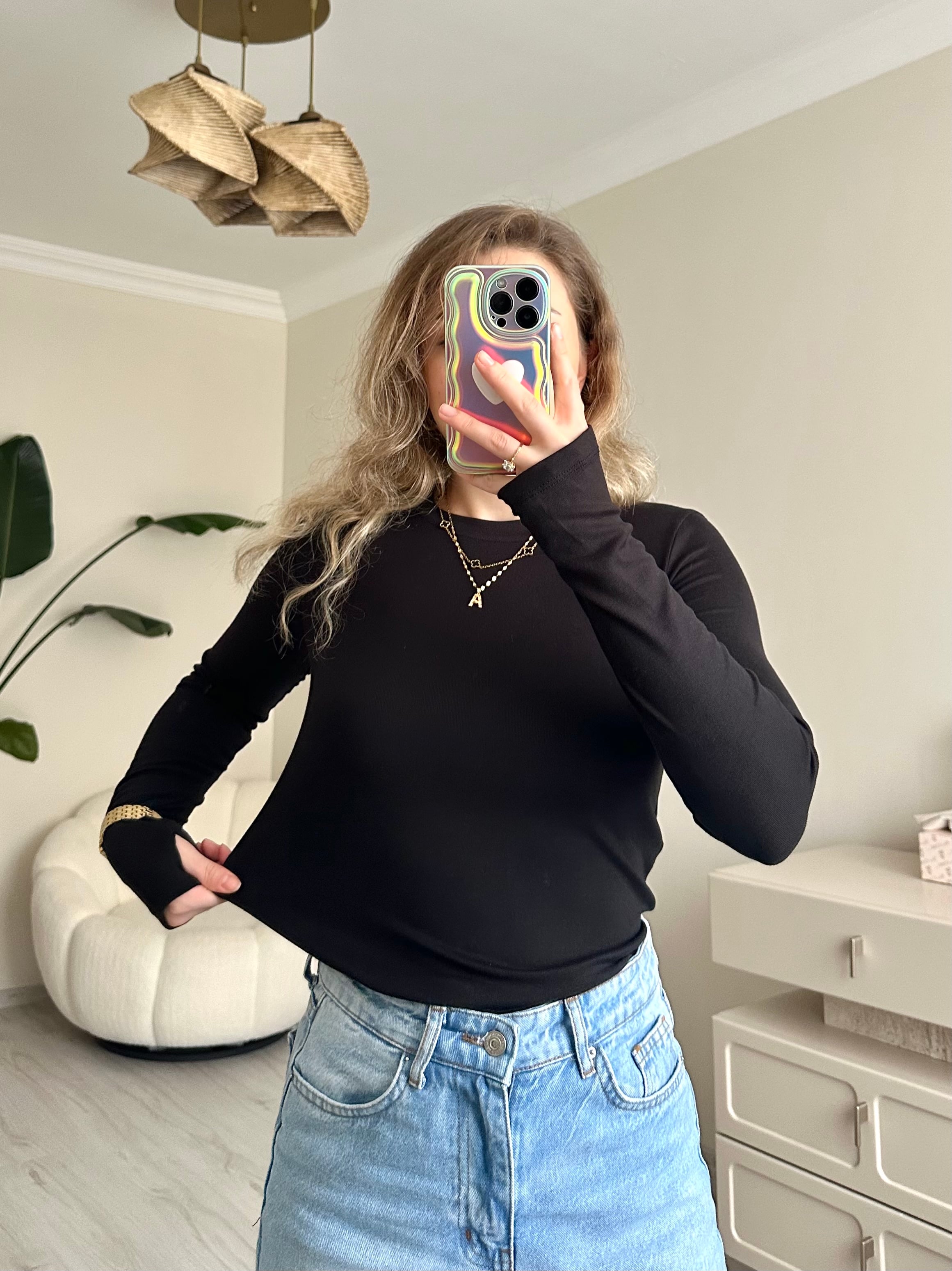 Uzun Kol Likralı Parmak Geçmeli Slim Body