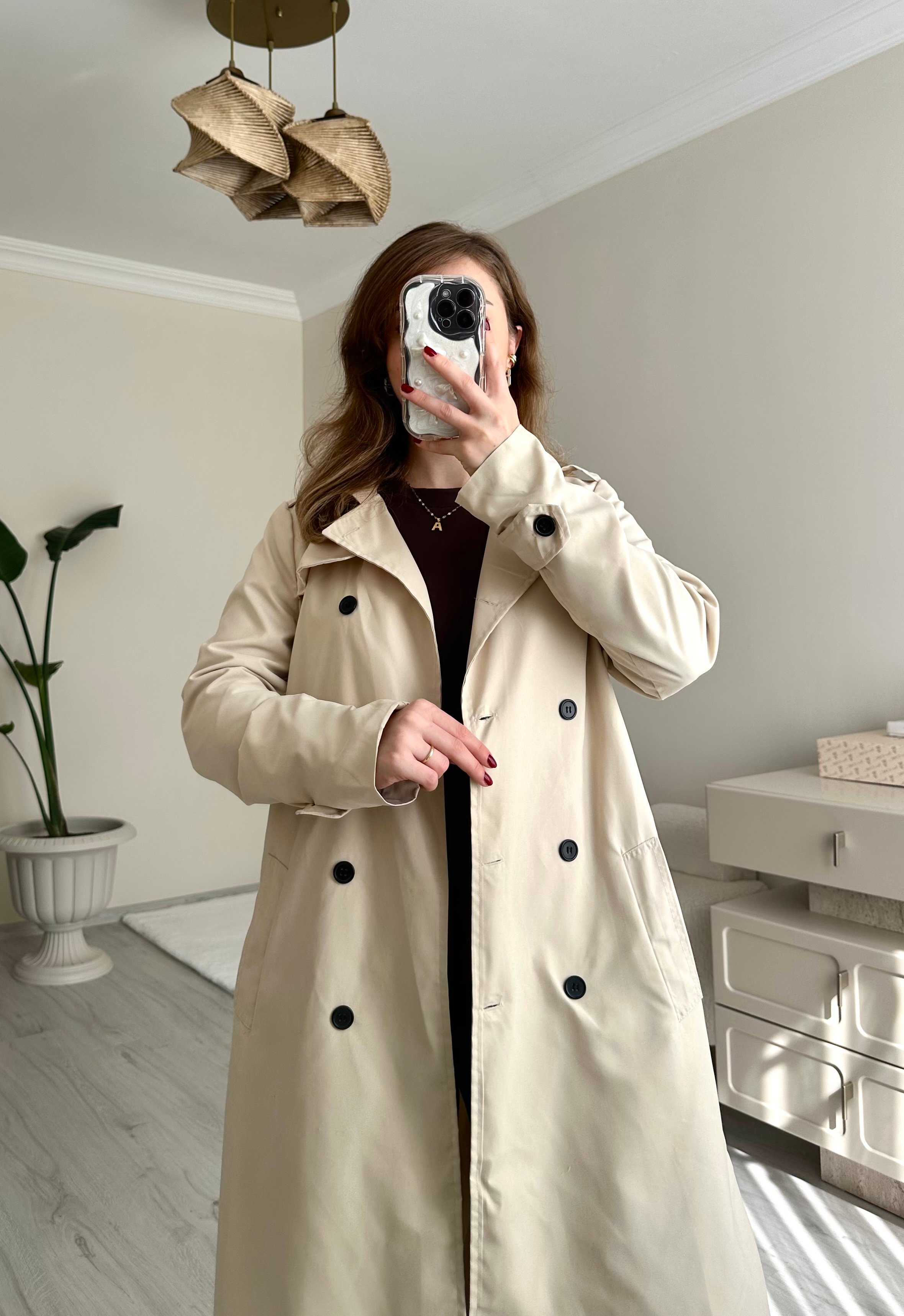 Oversize Sırt Detay Kemerli Trençkot