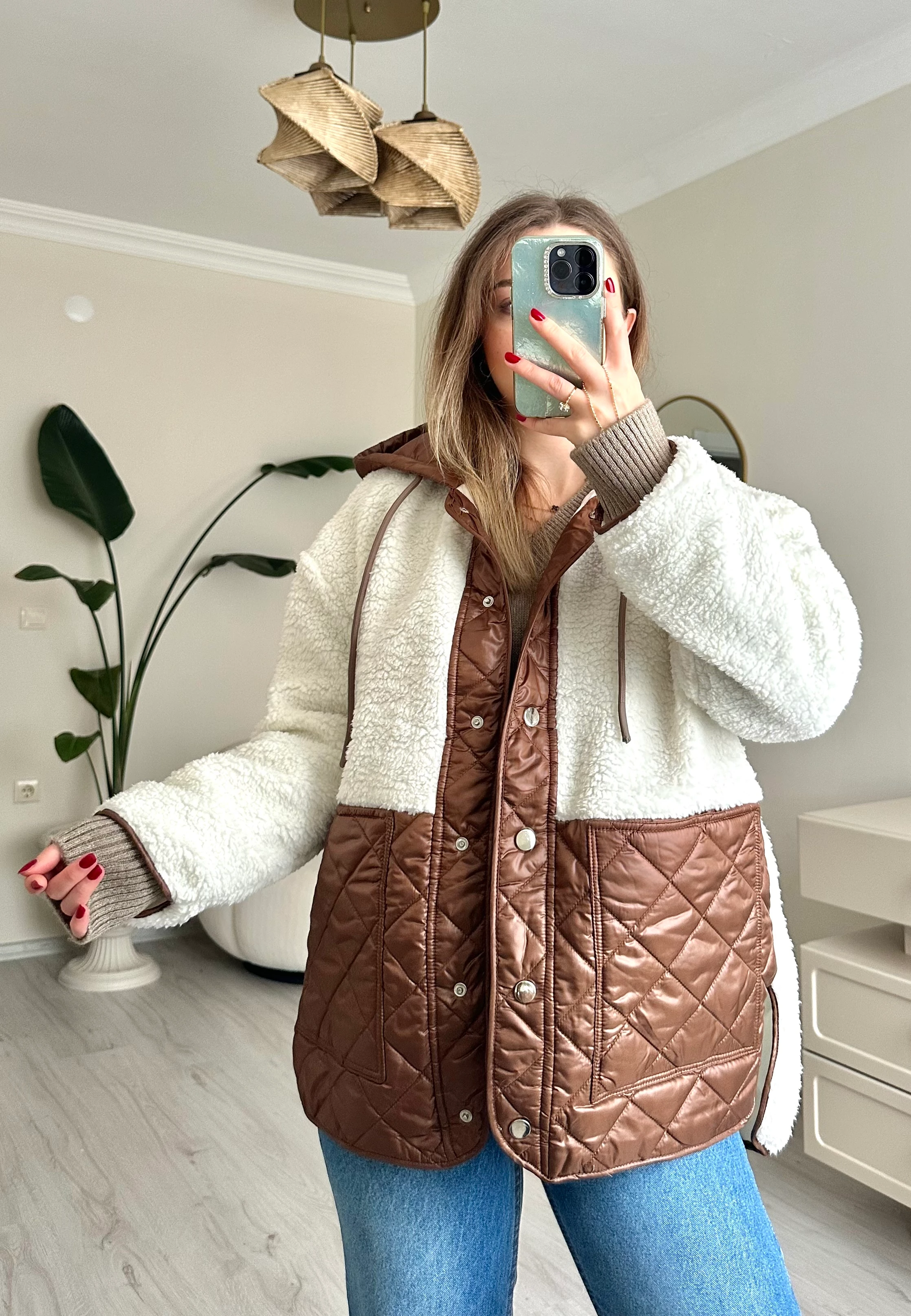 Peluş Detaylı Kapitone Oversize Mont - Acı Kahve