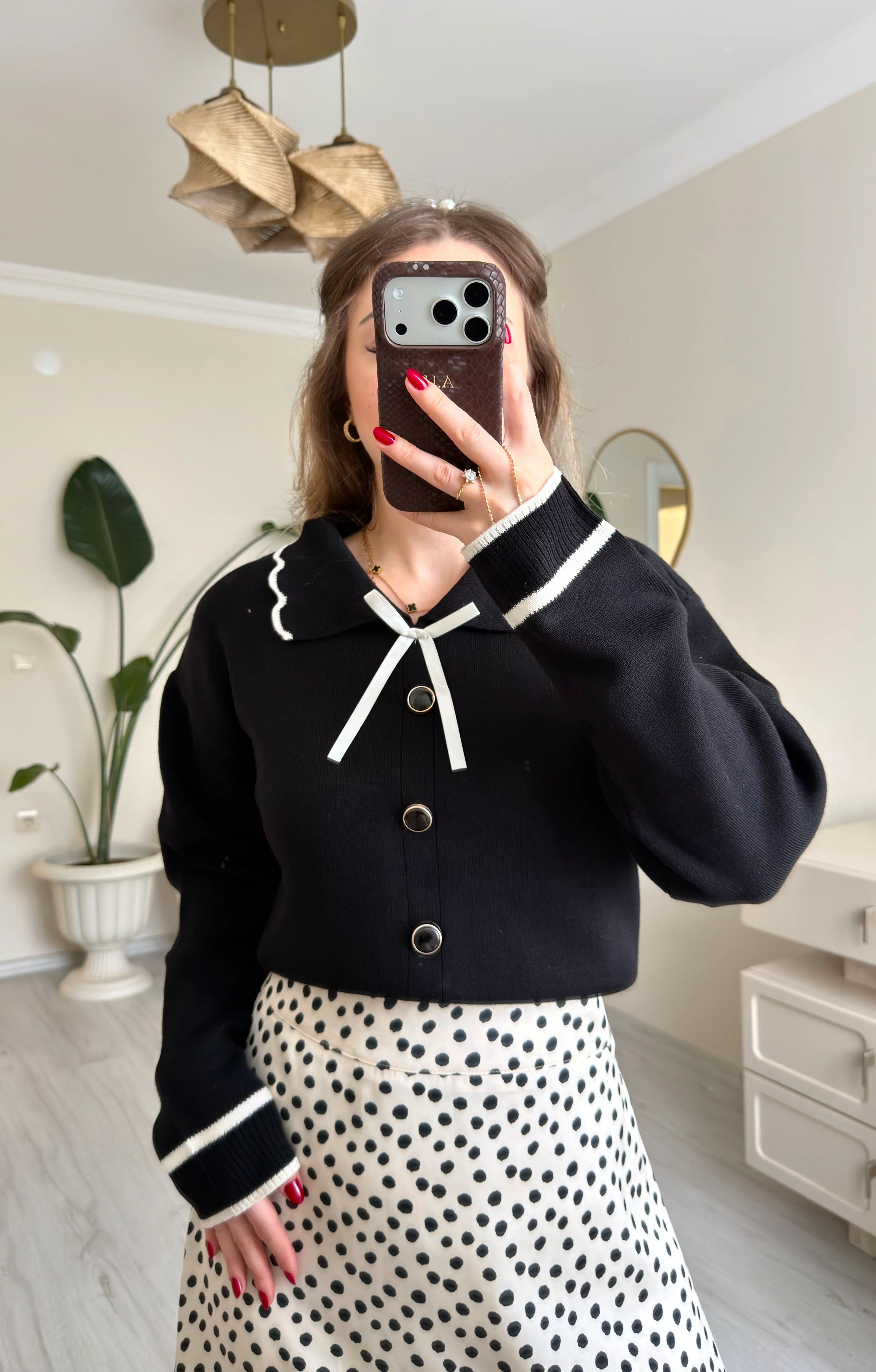 Fiyonk Yaka Detay Triko Kazak - Siyah