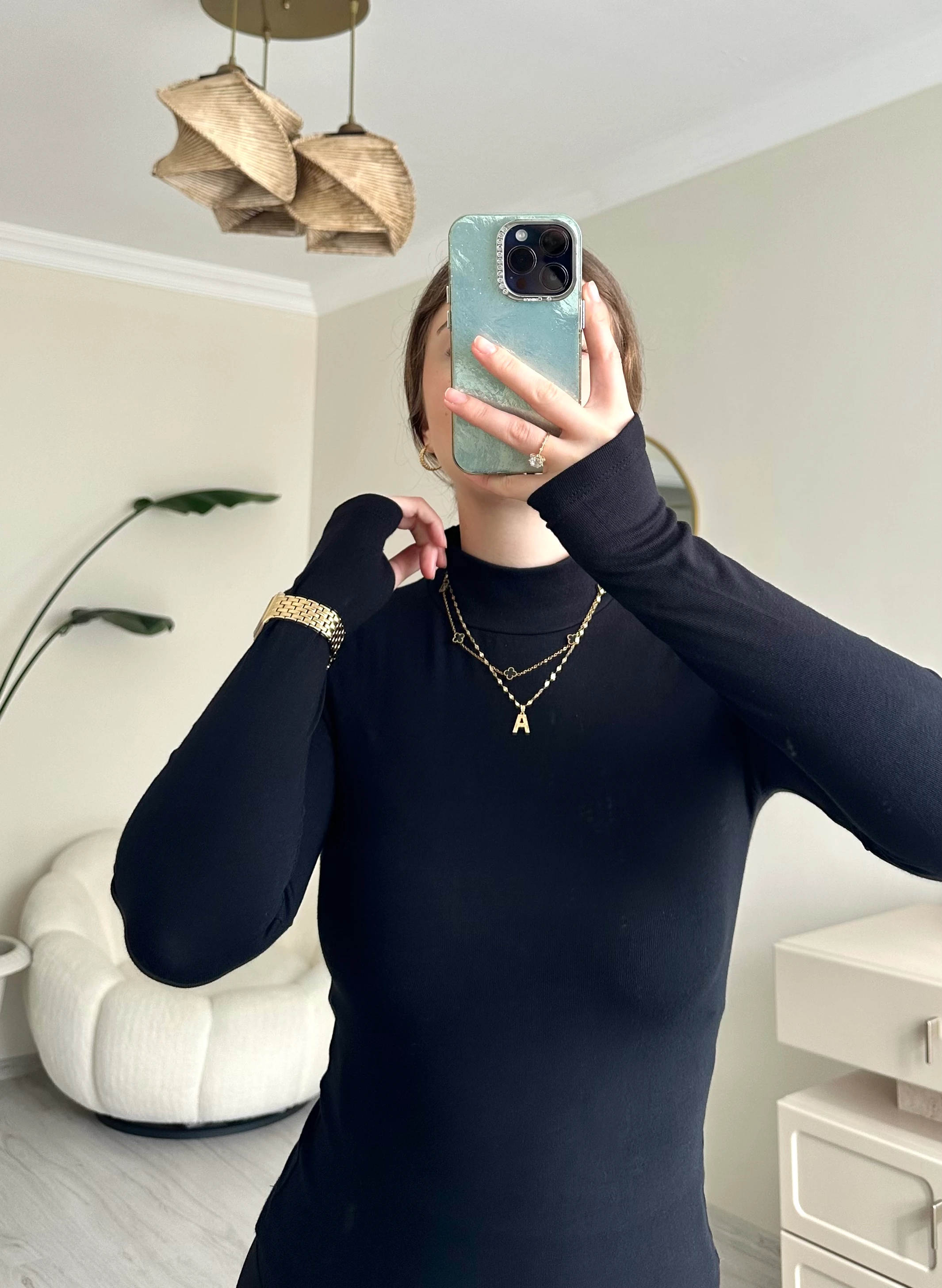 Balıkçı Yaka Likralı Parmak Geçmeli Slim Body