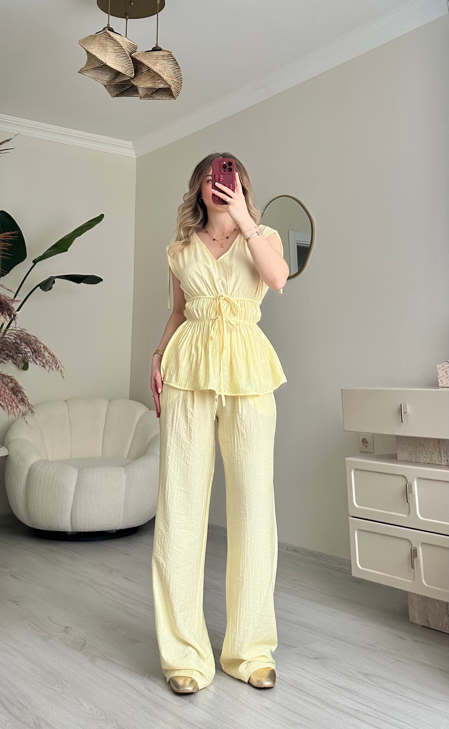 Bel Büzgü Detay Lastikli Takım - Soft Sarı