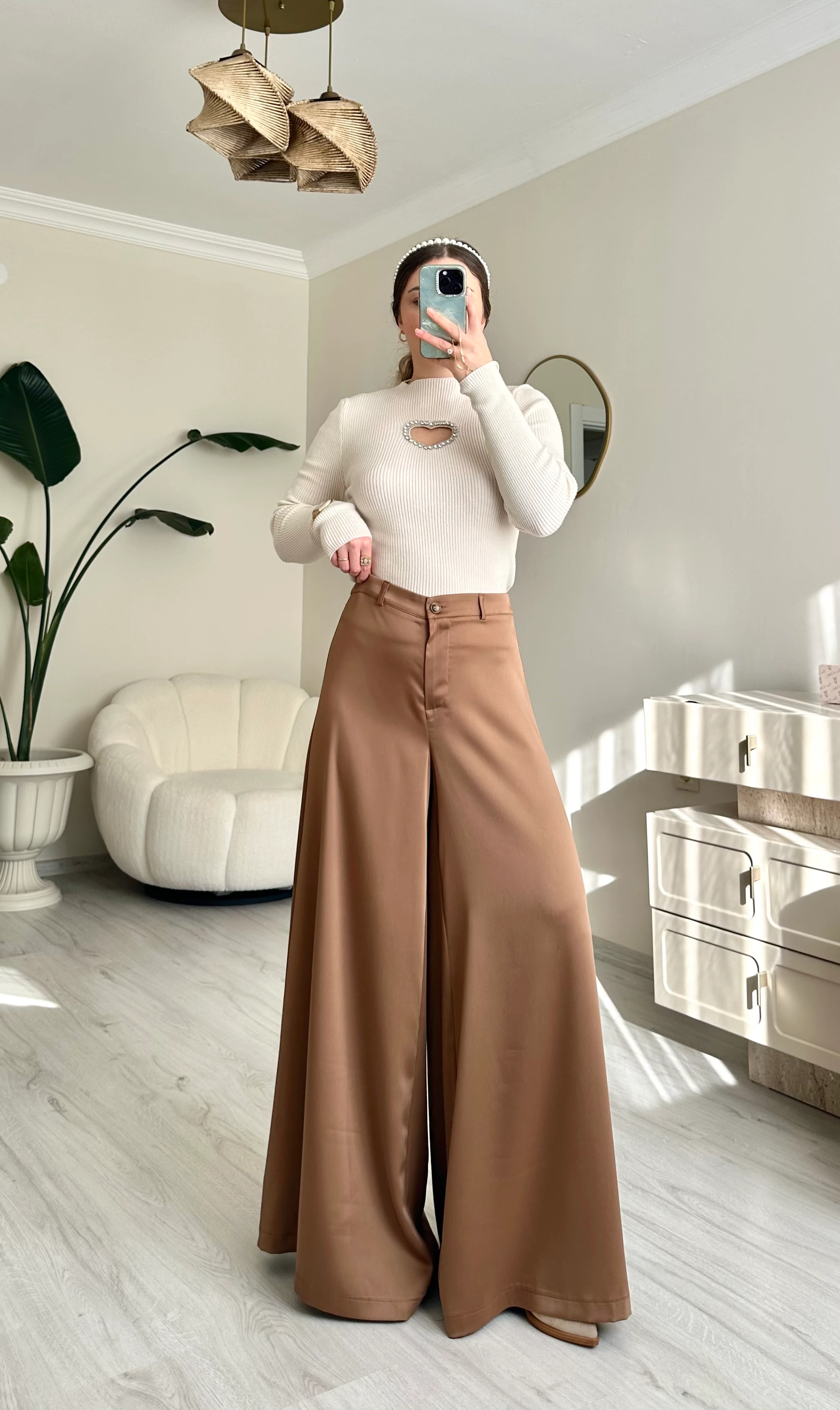 Premium Saten Maxi Paça Etekli Pantolon - Sütlü Kahve