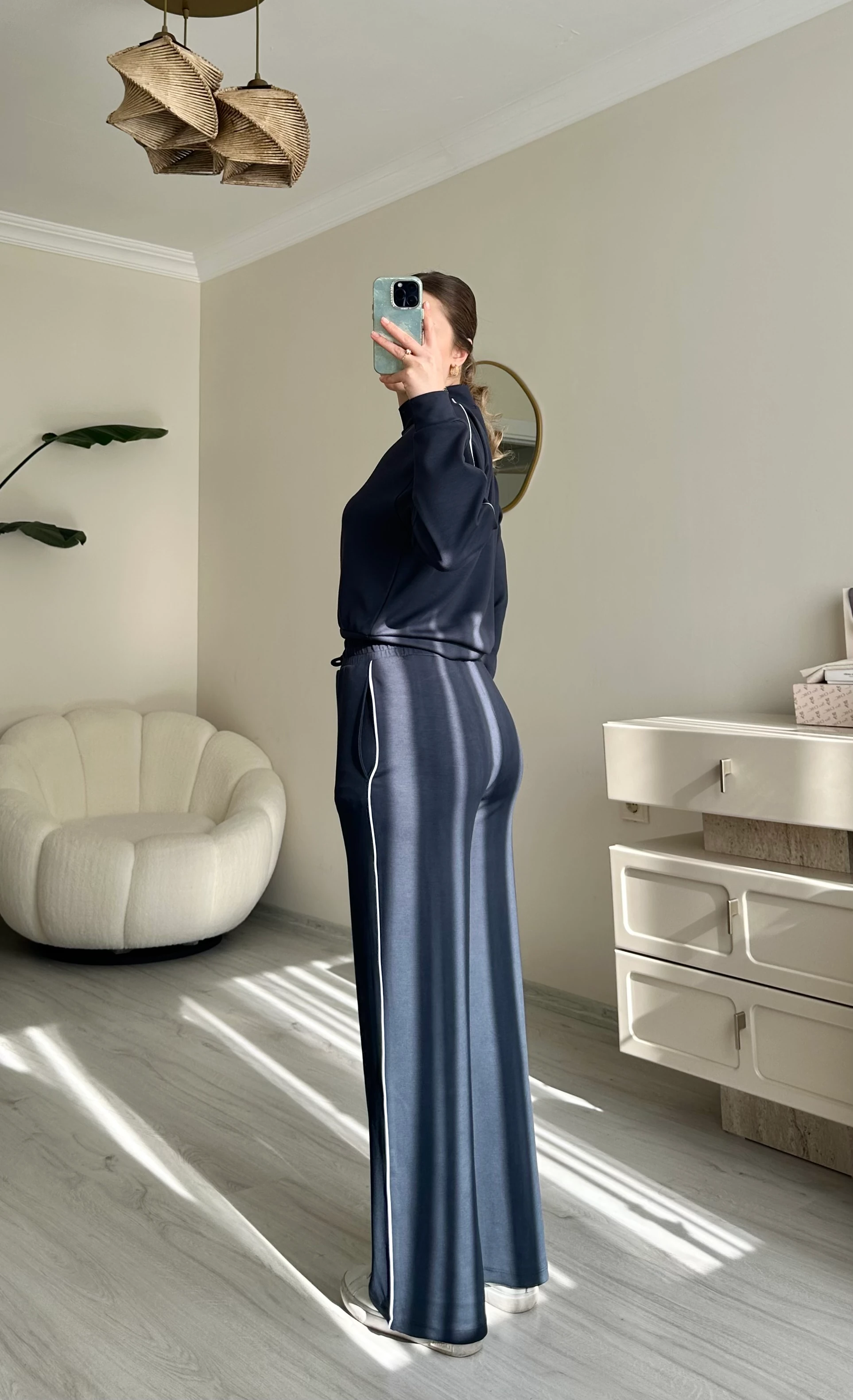 Balıkçı Yaka Çizgi Detay Modal Takım