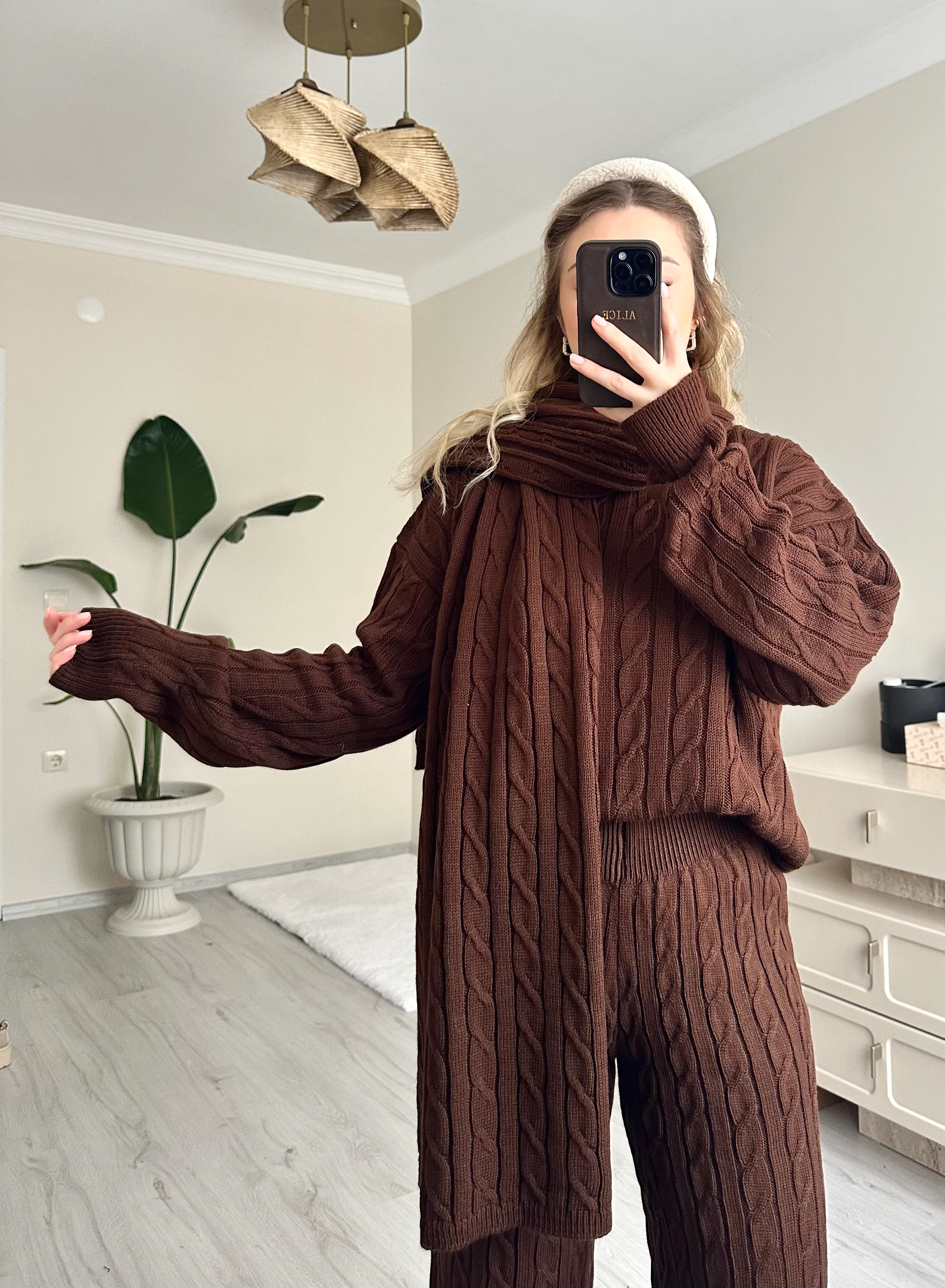 Şallı Saç Örgülü Pantolon Takım