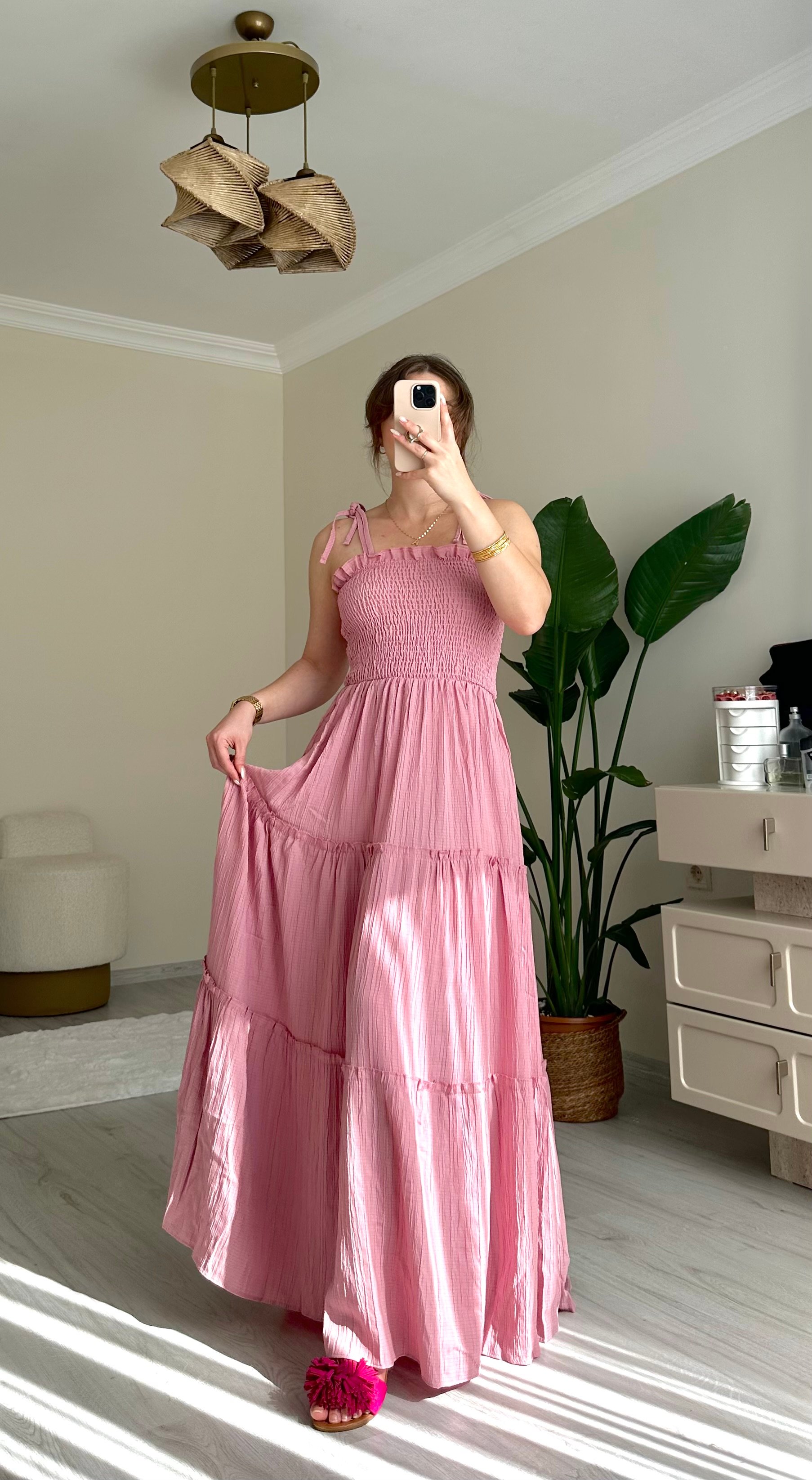 Gofre Kumaş Askılı Elbise