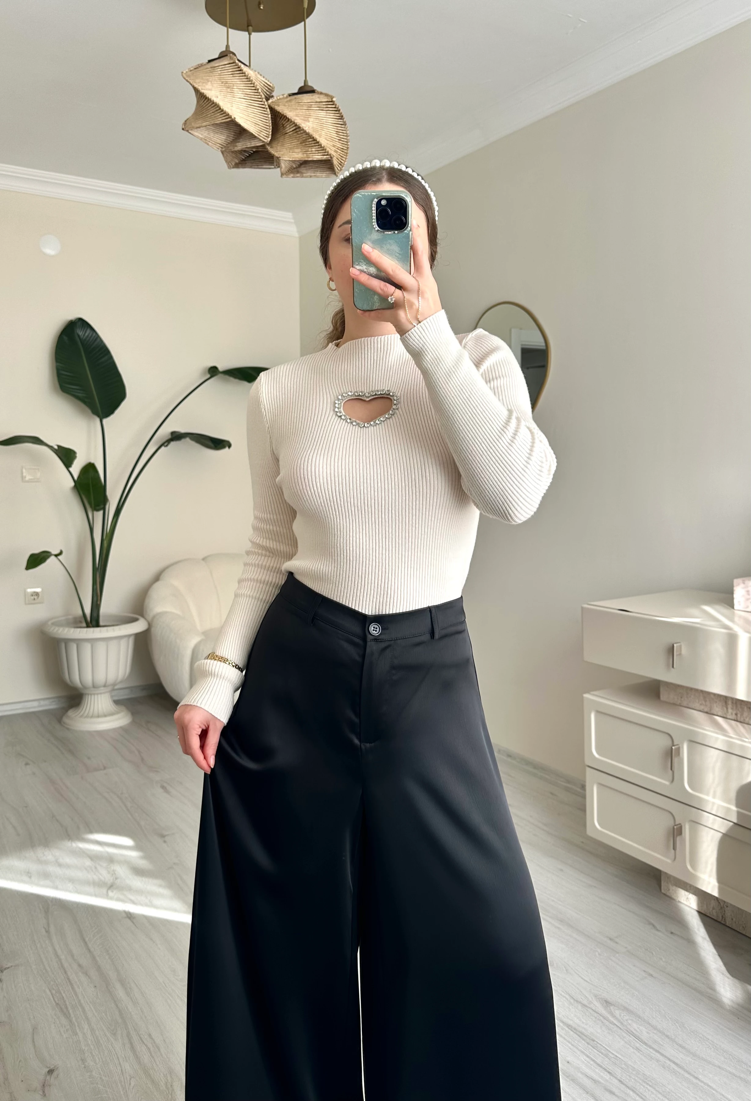 Premium Saten Maxi Paça Etekli Pantolon