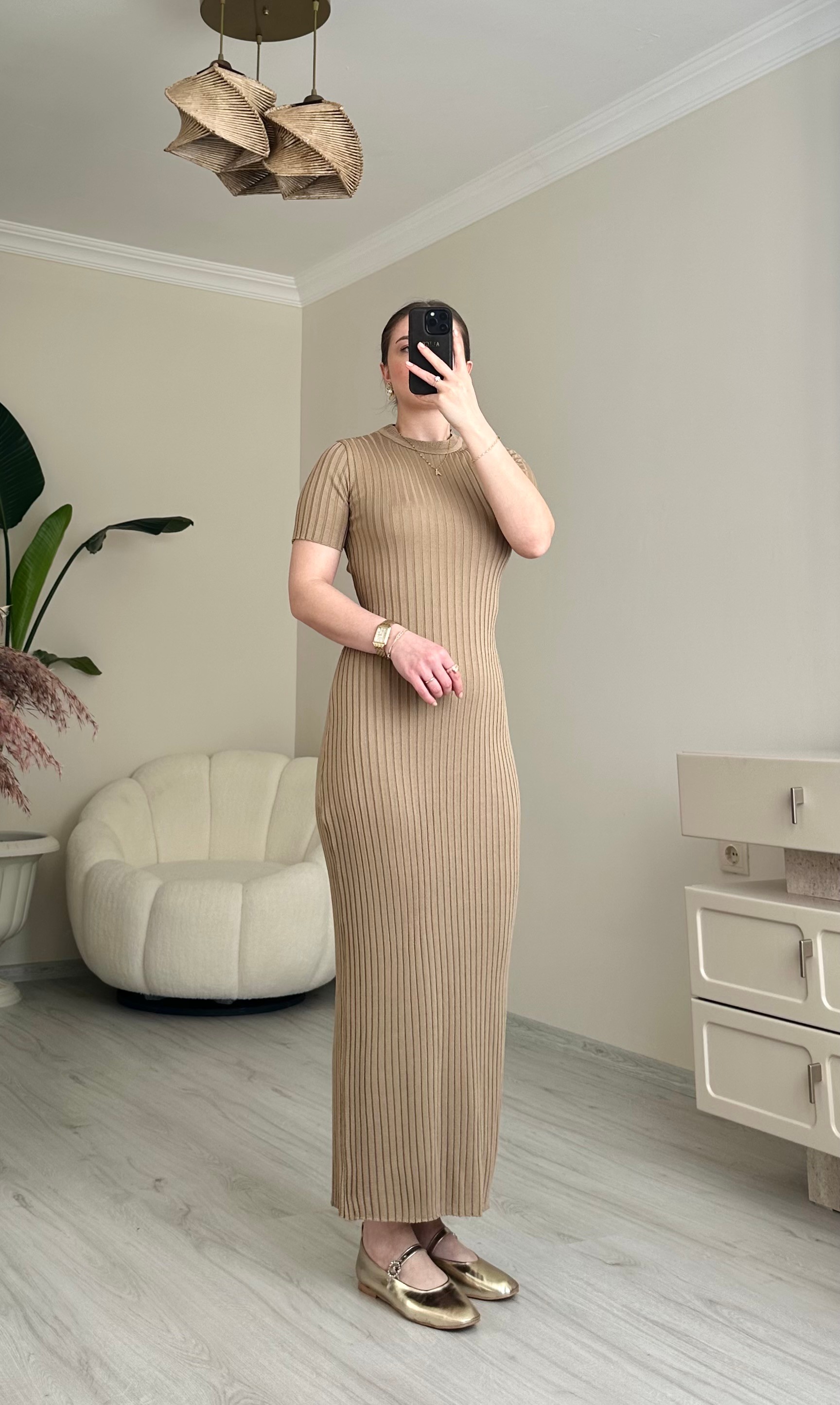 Midi Boy Bel Bağlama Detaylı Elbise