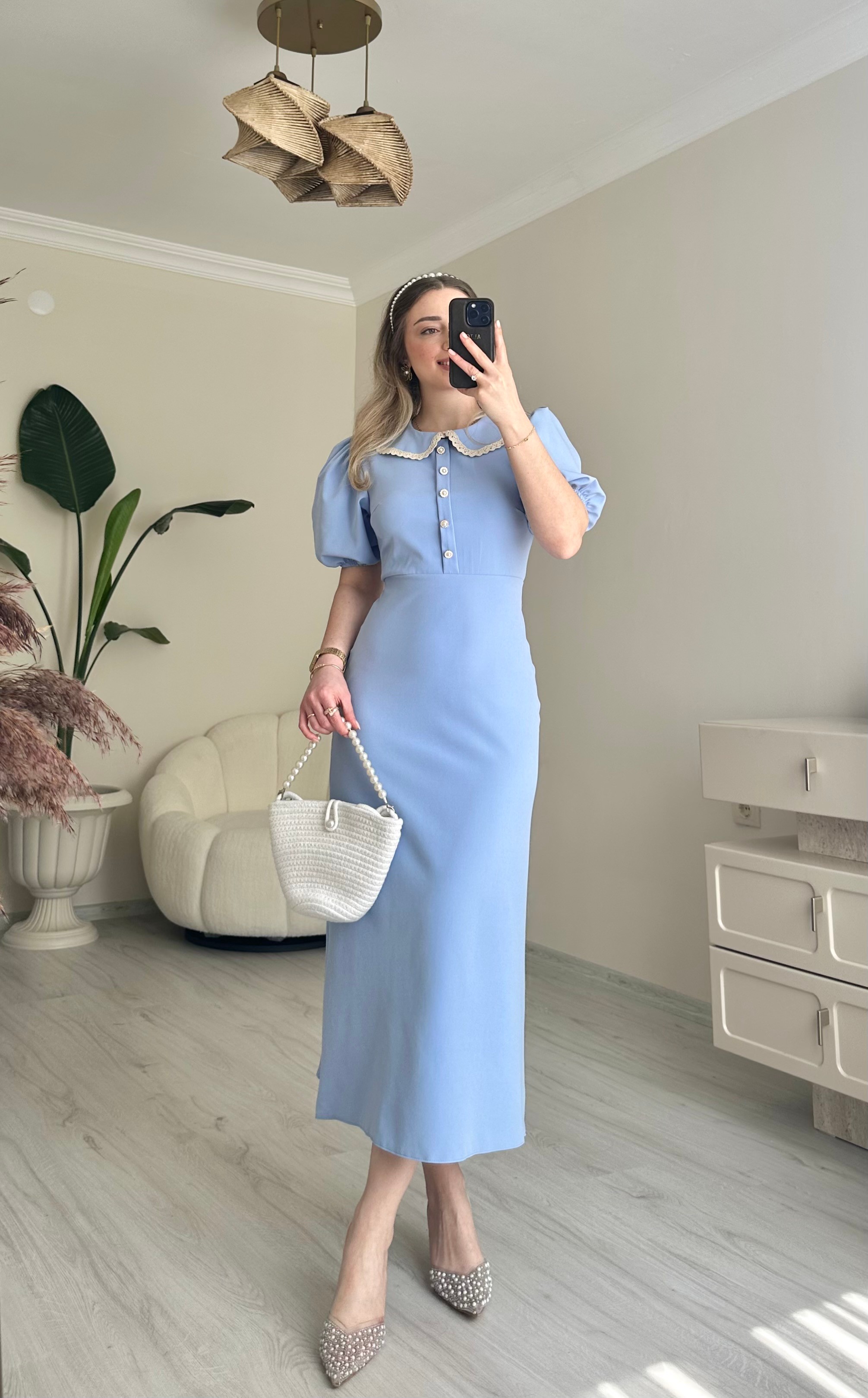 Bebe Yaka İnci Detay Midi Elbise