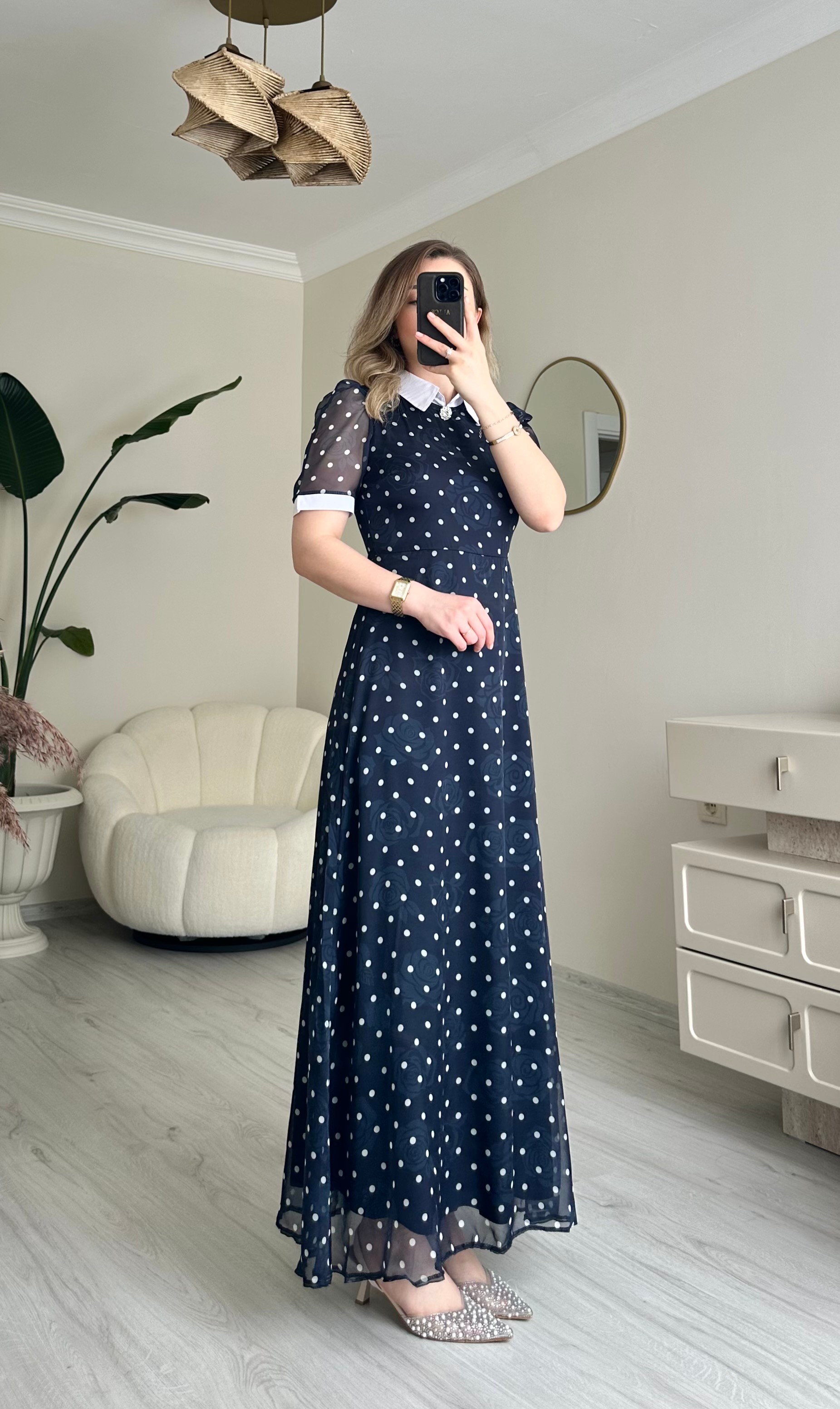 Puantiye Gül Desenli Şifon Maxi Boy Elbise