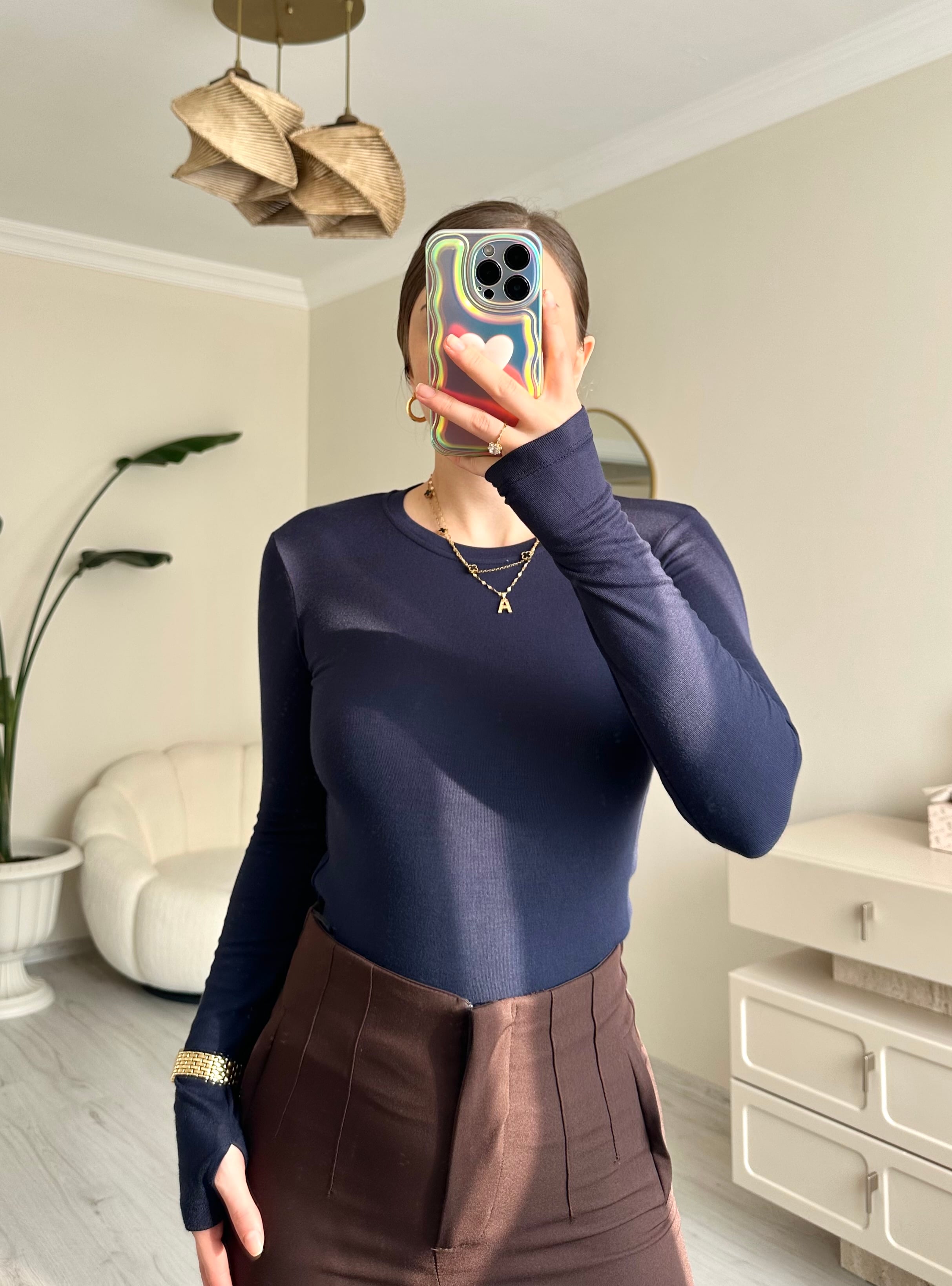 Uzun Kol Likralı Parmak Geçmeli Slim Body - Lacivert