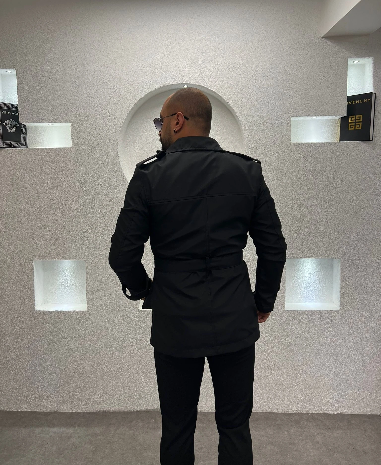 Choobie Erkek Slim Fit Astarlı Kemerli  Siyah Trençkot | Mevsimlik Şık ve Rahat Dış Giyim Modeli