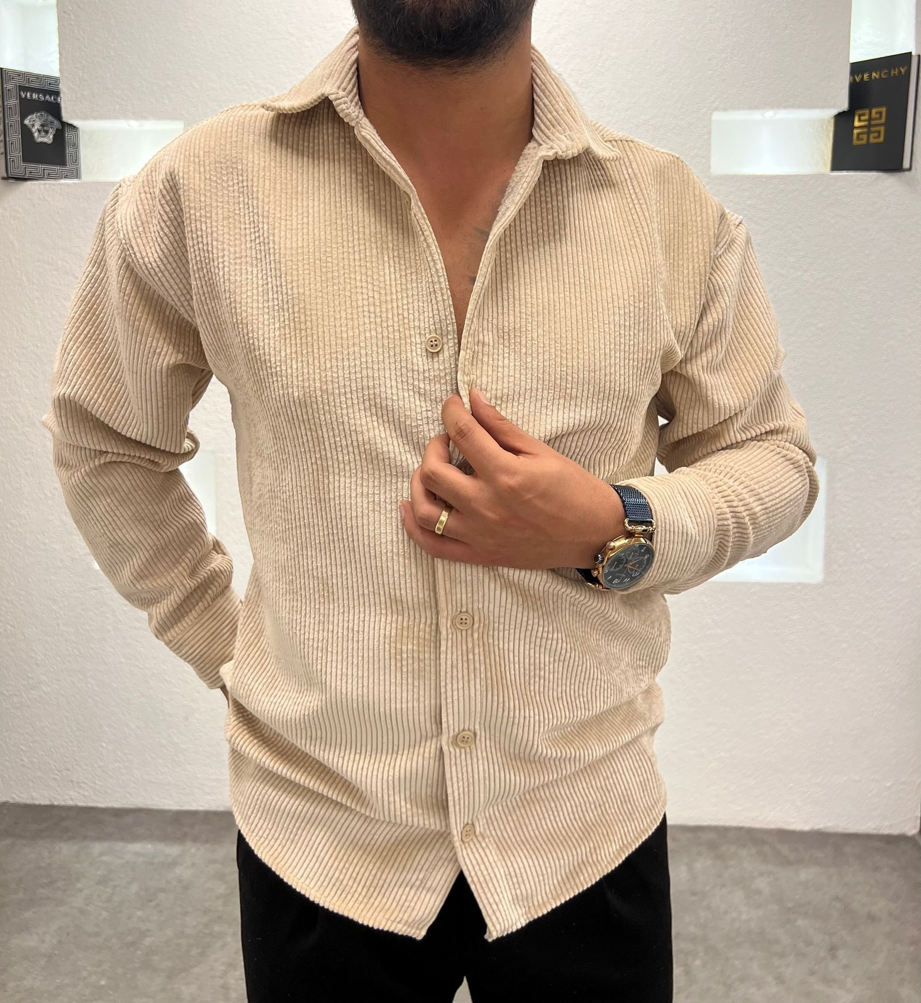 Erkek Oversize Krem Kadife Dokulu Uzun Kollu Gömlek