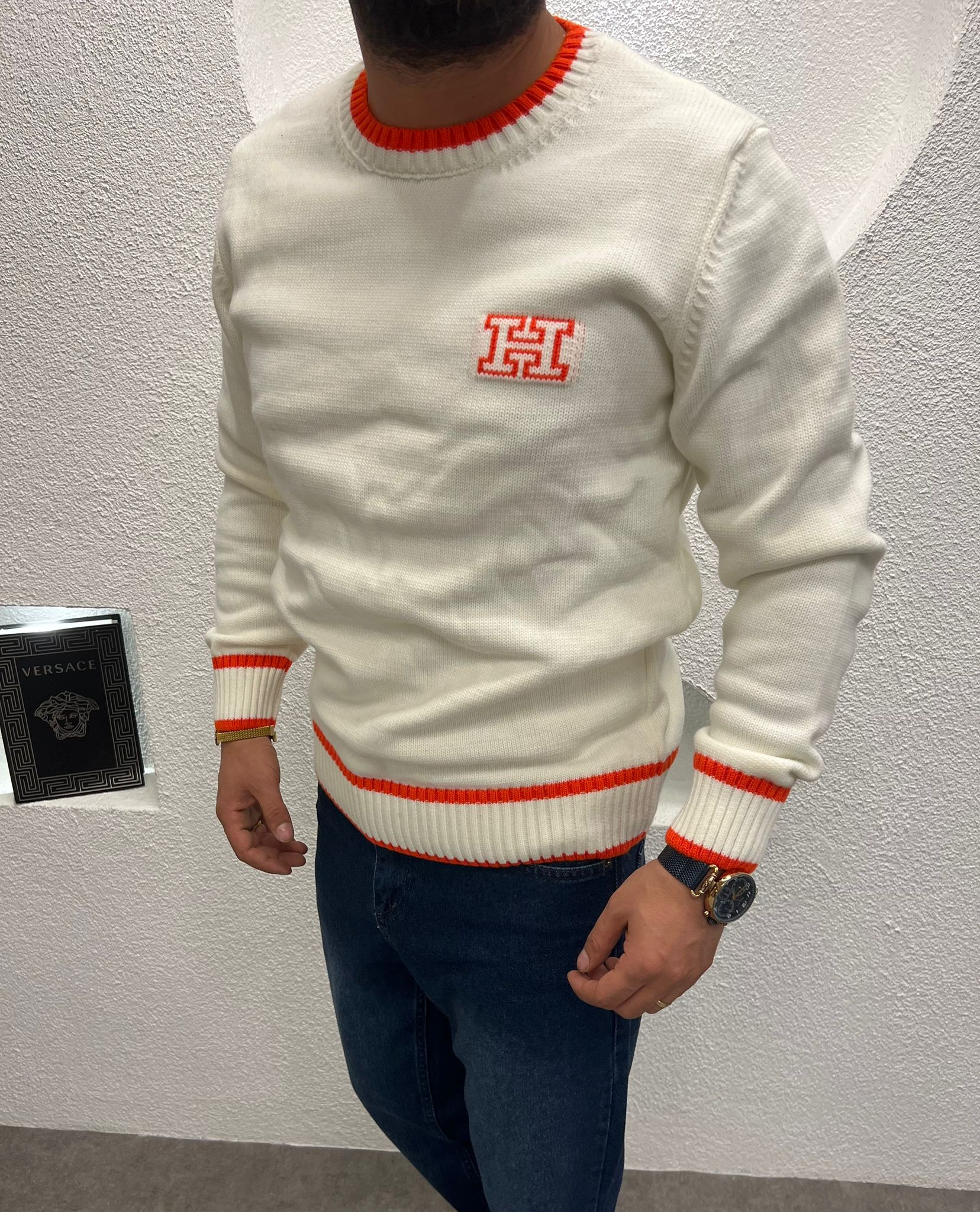 Ön Logo Baskılı Ribanalı Kalın Triko Kazak Beyaz