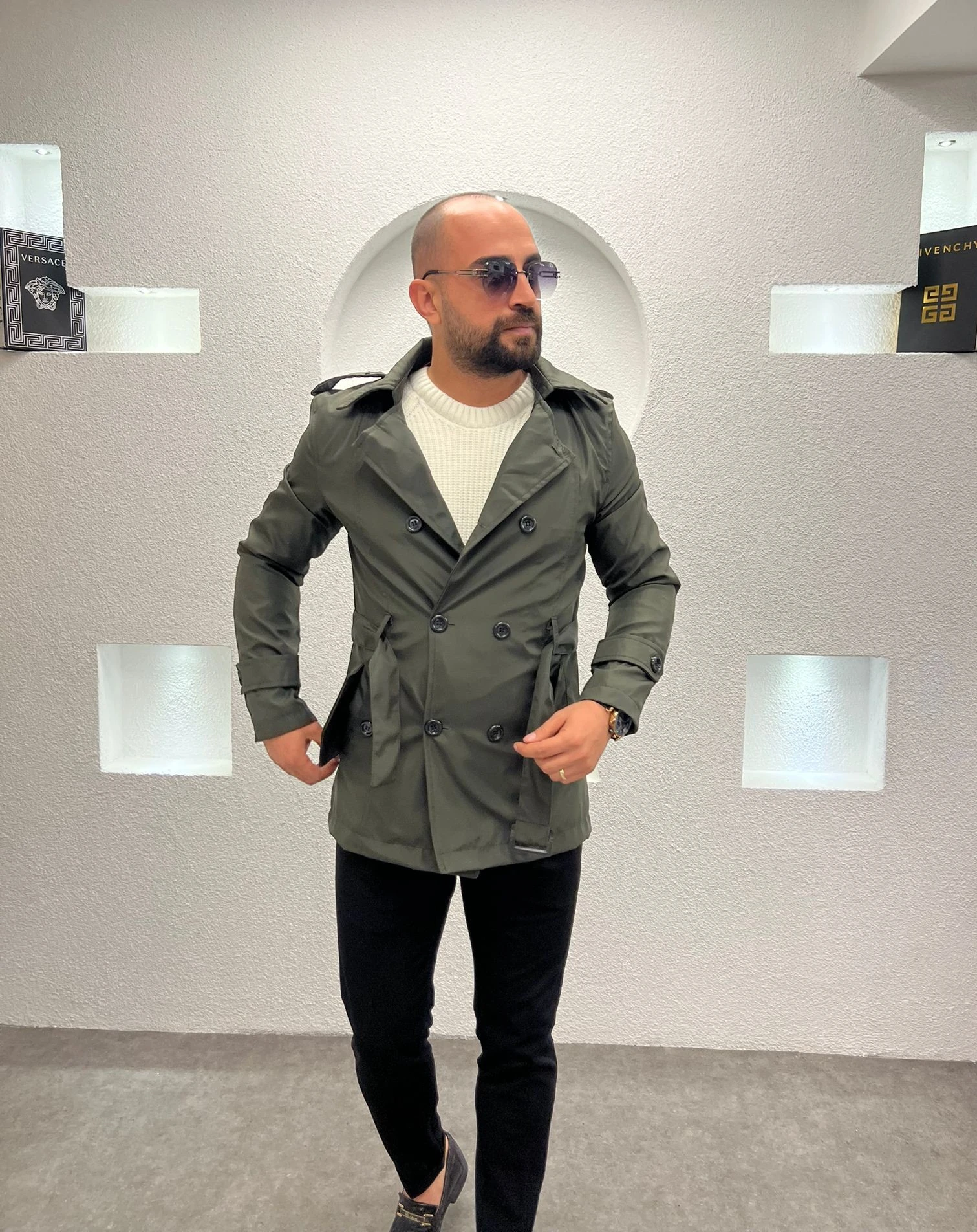 Choobie Slim Fit Astarlı Kemerli Erkek Yeşil Trençkot – Mevsimlik Şık Dış Giyim