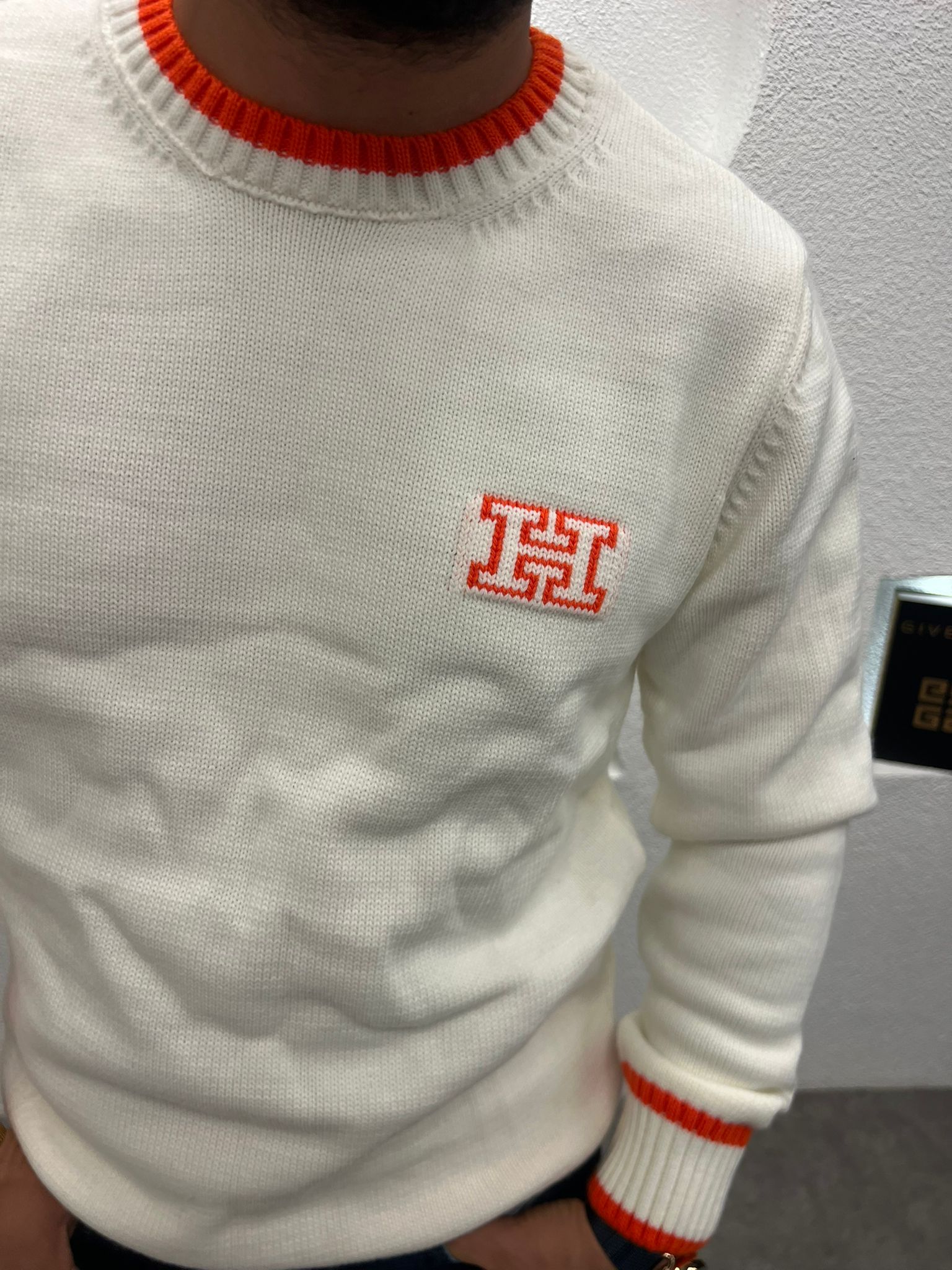 Ön Logo Baskılı Ribanalı Kalın Triko Kazak Beyaz