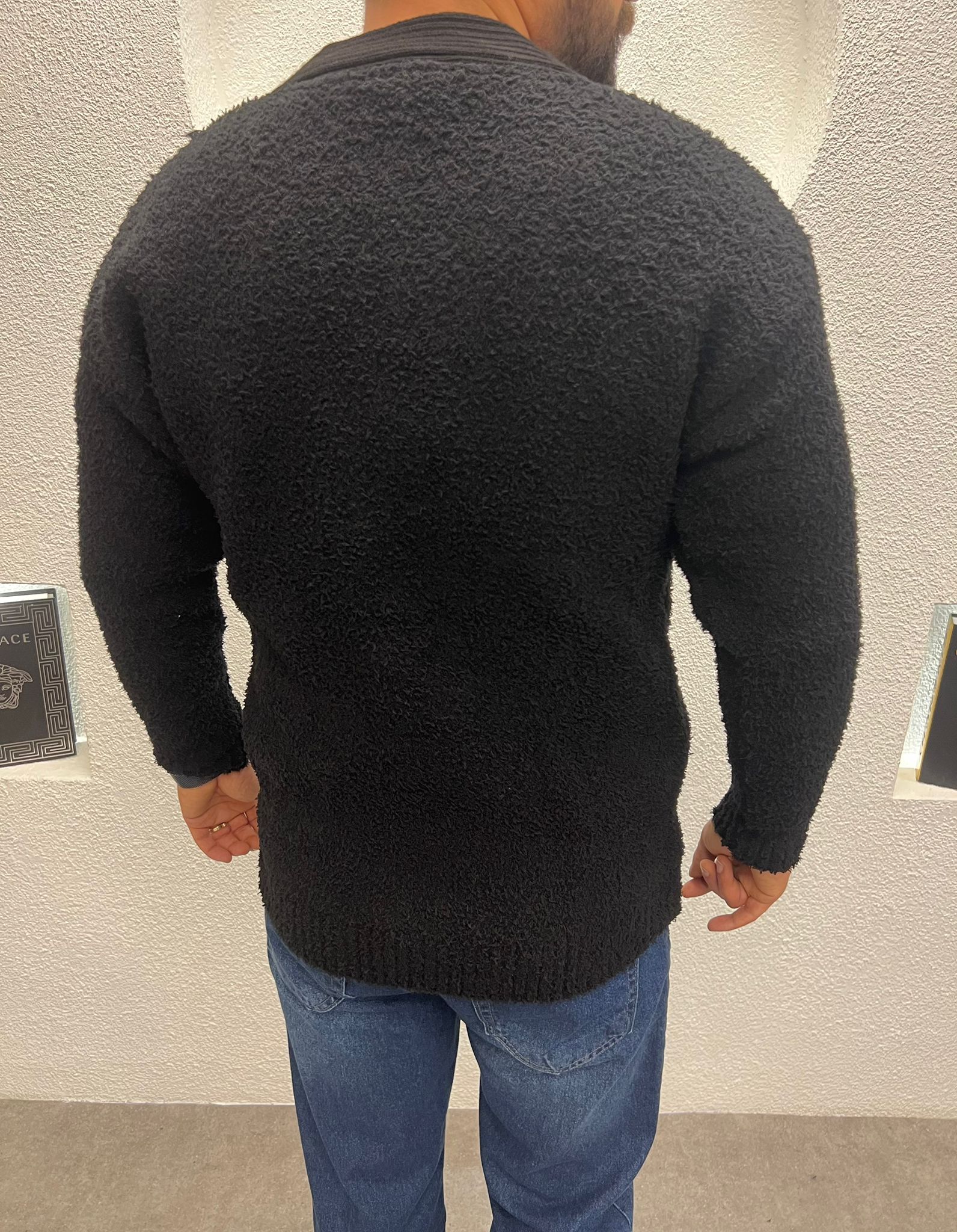 Peluş Kumaş Ön Kapamalı Kalın Erkek Hırka Siyah