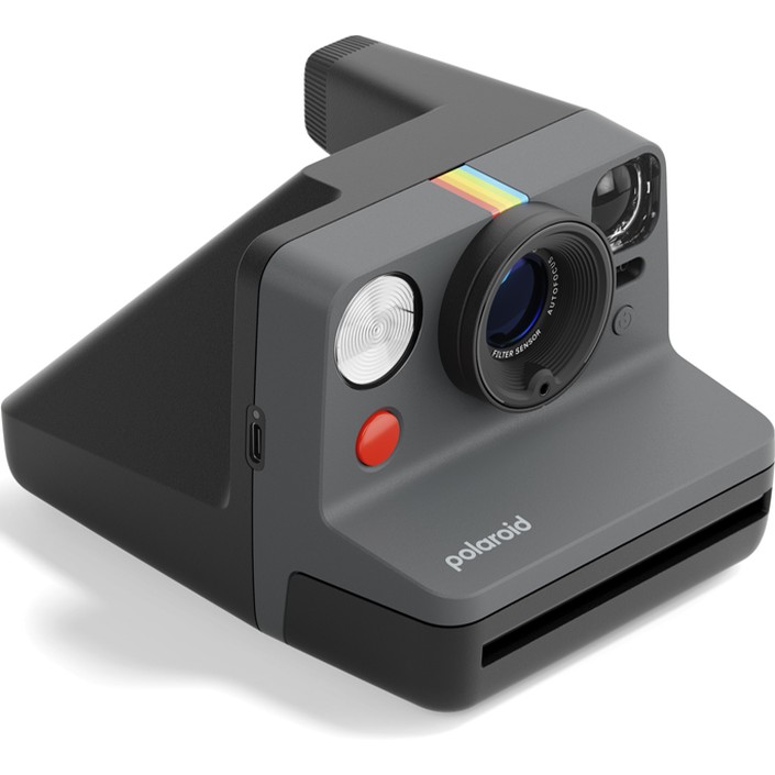 Polaroid Now Gen 3 Fotoğraf Makinesi (Black) + 8'li Color Film Bundle